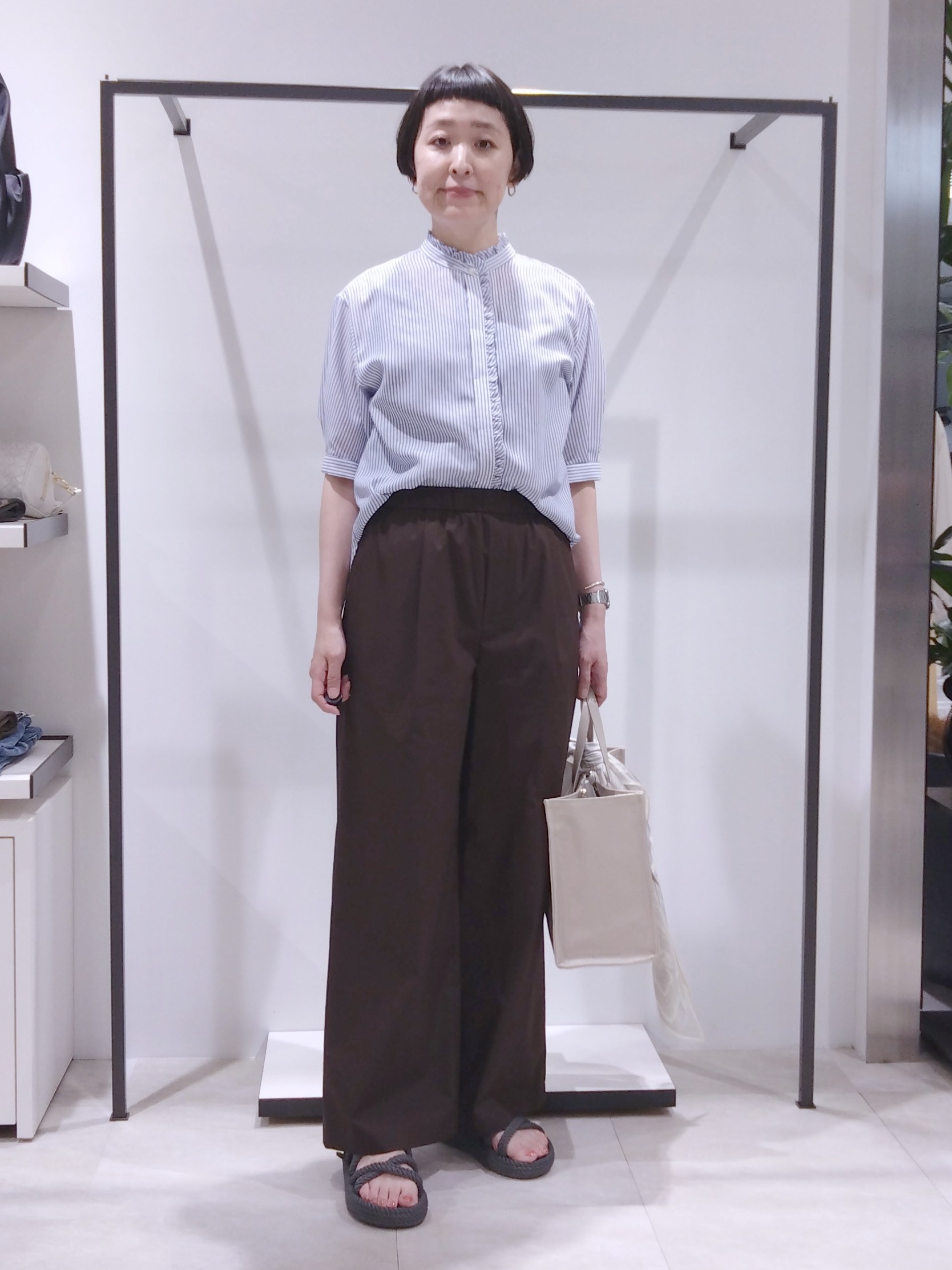まちこさんの「UNTITLED｜エナメルソフトトート」を使ったコーディネート