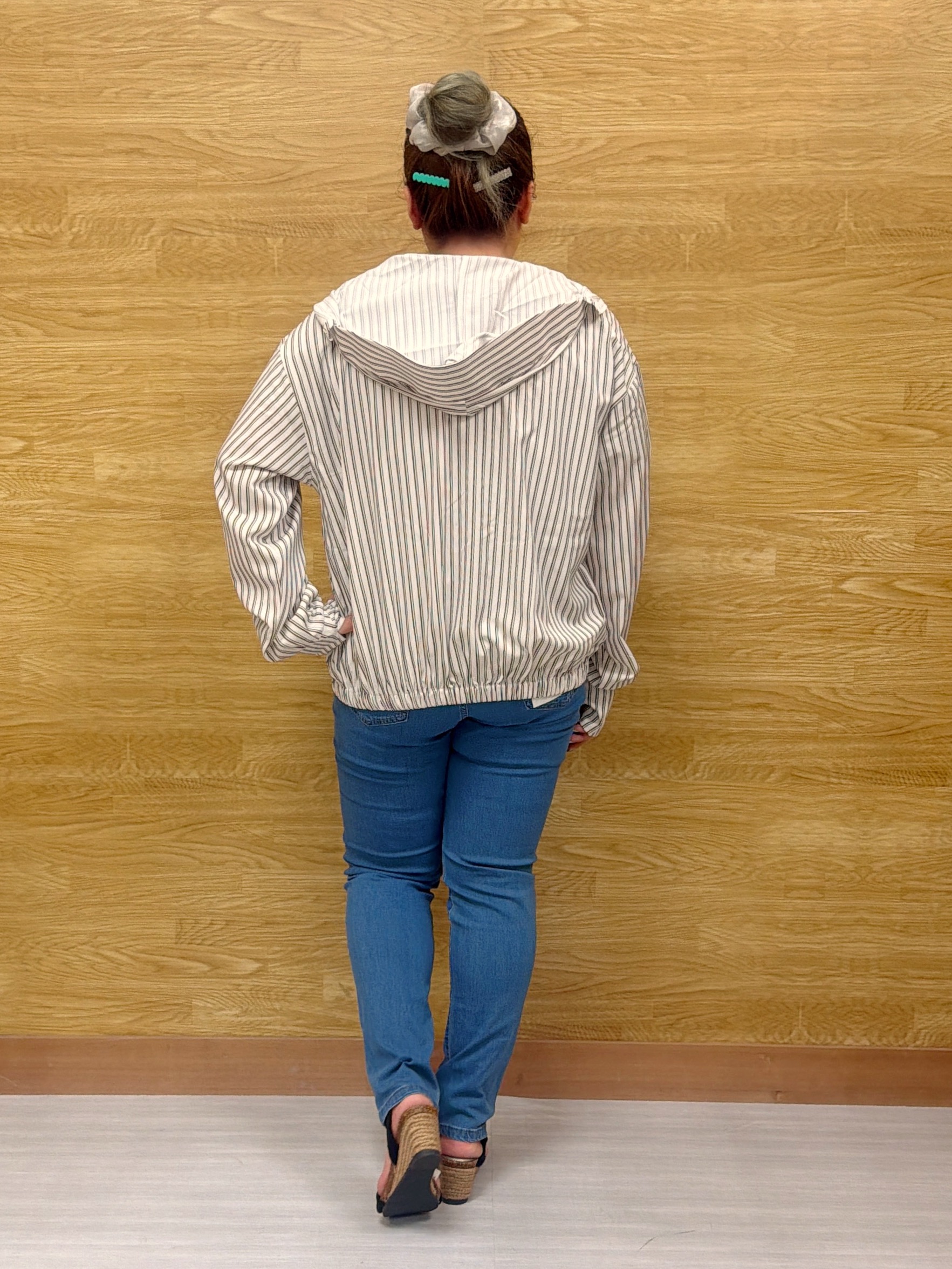 ぁむさんの「SHOO･LA･RUE｜【ひんやり/洗濯後しわになりにくい/S-LL】お顔も手の甲もしっかりカバー　日よけ・指穴付きUVパー」を使ったコーディネート