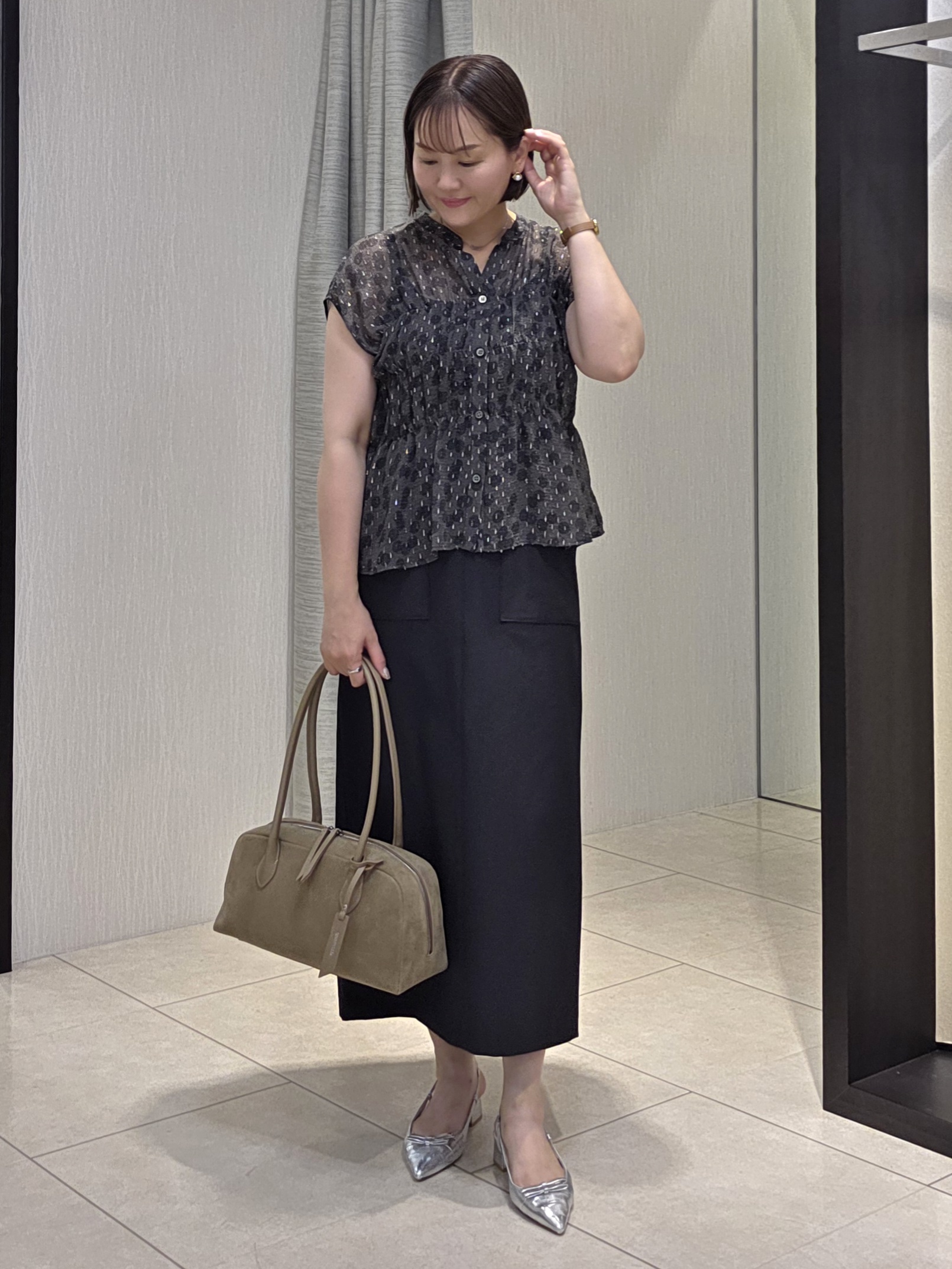 naokoさんの「UNTITLED｜ヴィンテージドットブラウス」を使ったコーディネート