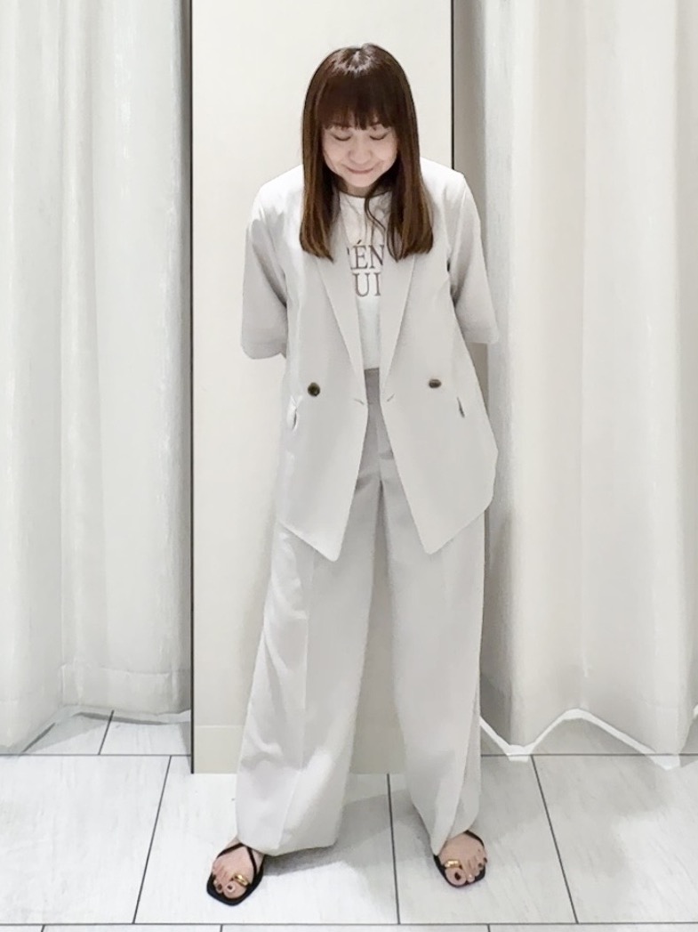 ʏᴜᴋɪᴋᴏさんの「UNTITLED｜【セットアップ可/UVカット/通気性】エアリークール半袖ジャケット」を使ったコーディネート