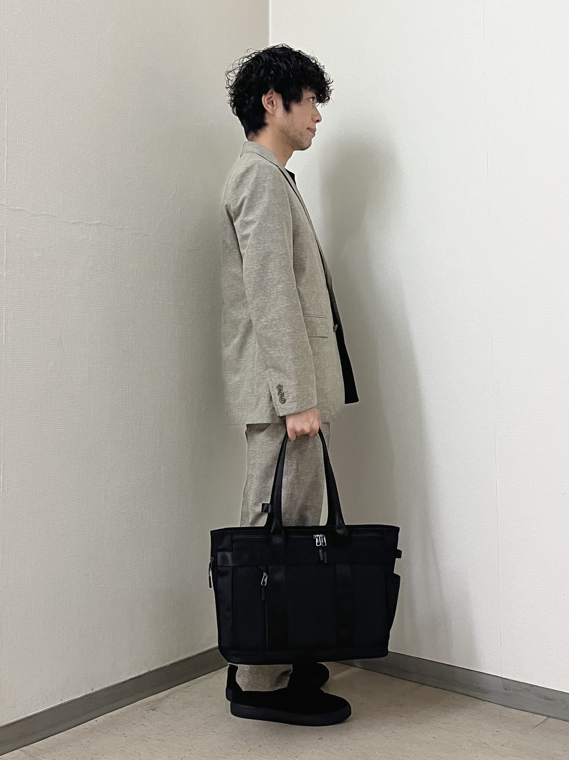 URAさんの「TAKEO KIKUCHI｜【抗菌防臭】COOL DOTS（R）ドビープリント ジャケット」を使ったコーディネート
