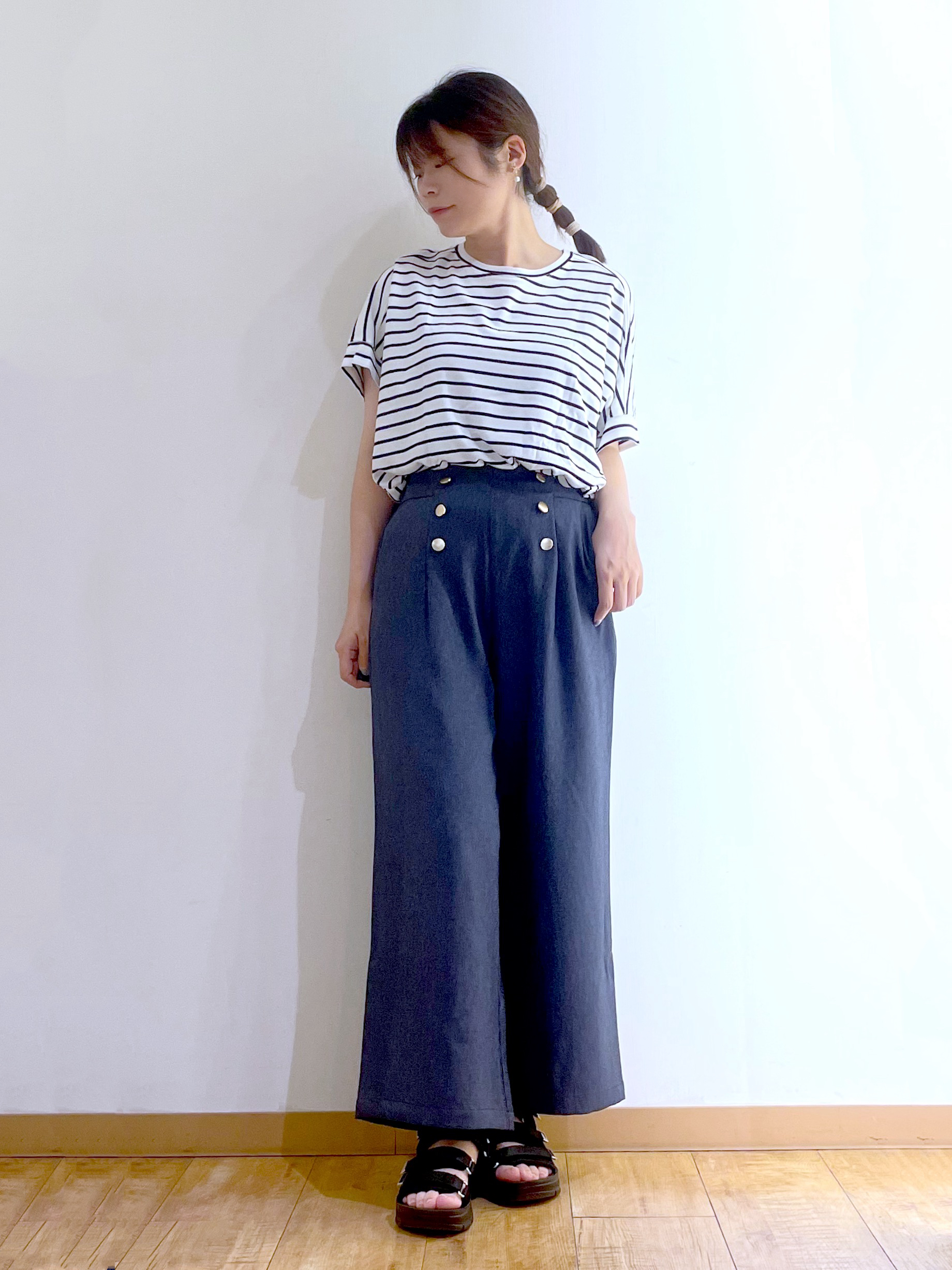かのさんの「SHOO･LA･RUE｜ヒップがすっぽり隠れる やわらか5分袖シアーシャツ」を使ったコーディネート