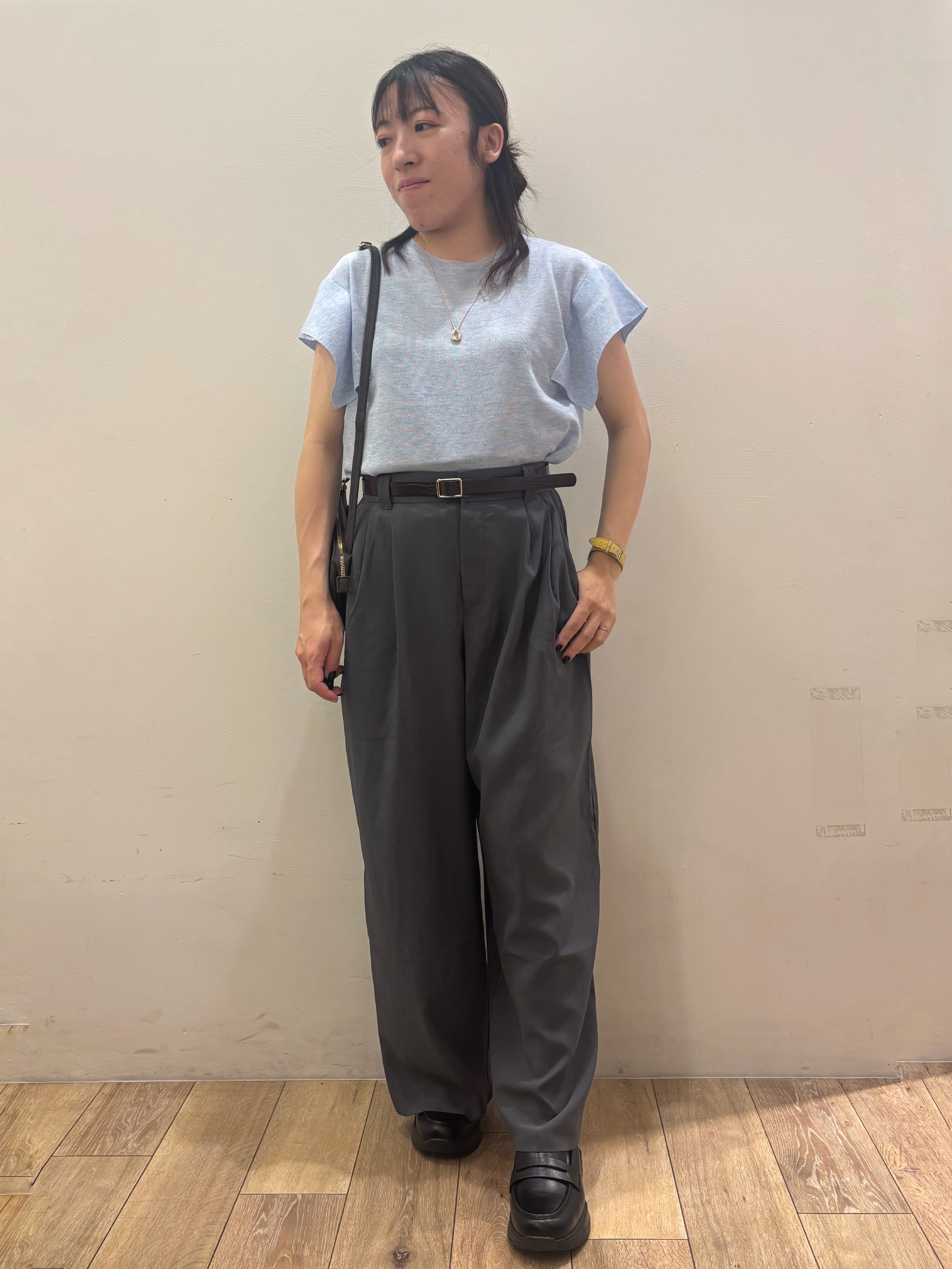 りょうさんの「OPAQUE.CLIP｜【接触冷感／吸水速乾／通気性】リネンライクジャケット《防シワ／洗濯機OK》」を使ったコーディネート