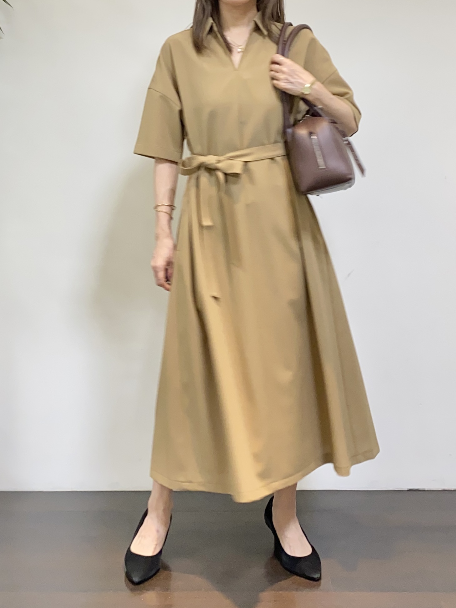 tomoさんの「UNTITLED｜【アンサンブル可/日除け・冷房対策】シアーレーヨンZIPカーディガン」を使ったコーディネート
