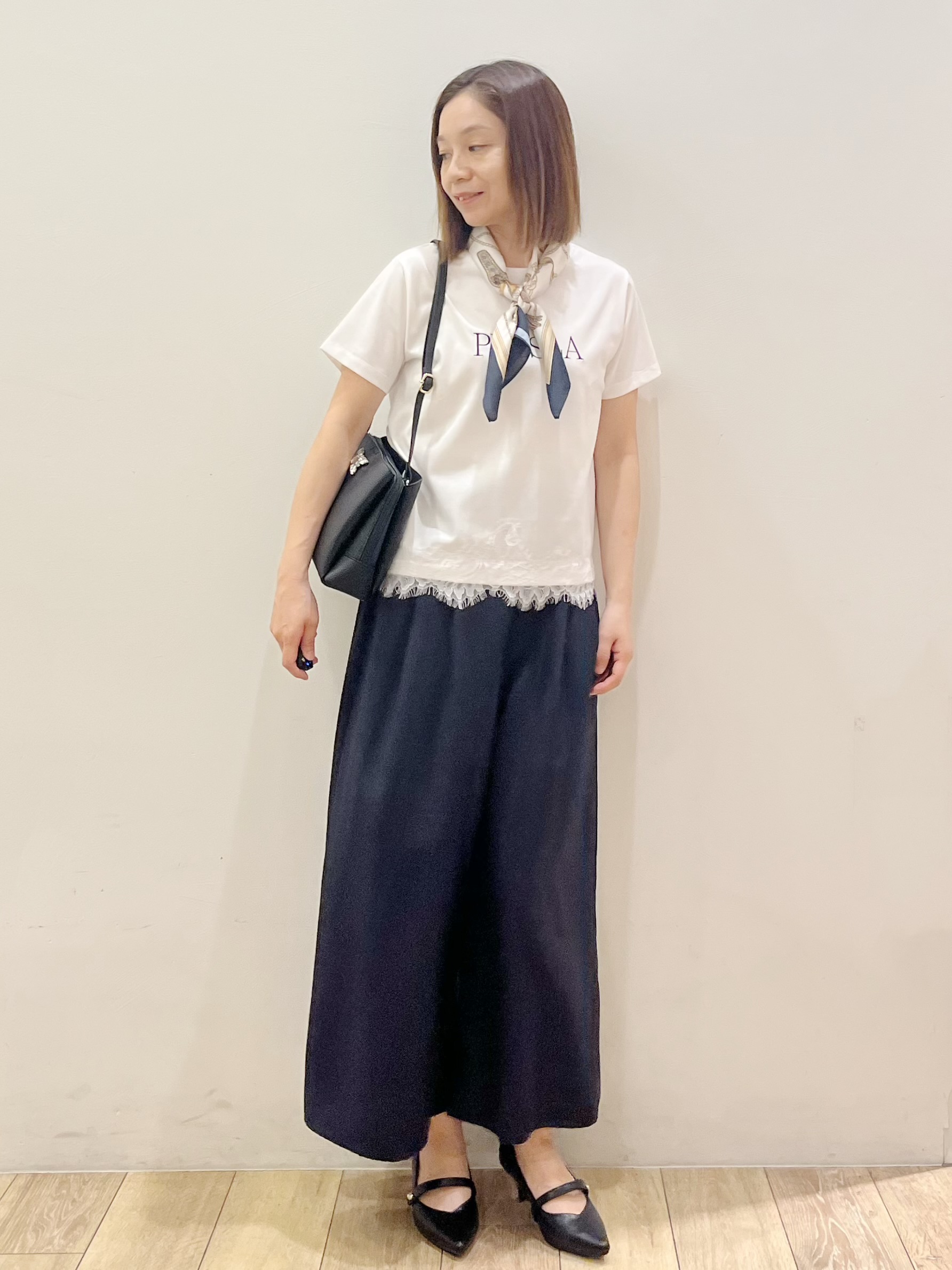 kcさんの「OPAQUE.CLIP｜【接触冷感／UVケア】裾レースロゴTシャツ《洗濯機OK／S-3L》」を使ったコーディネート