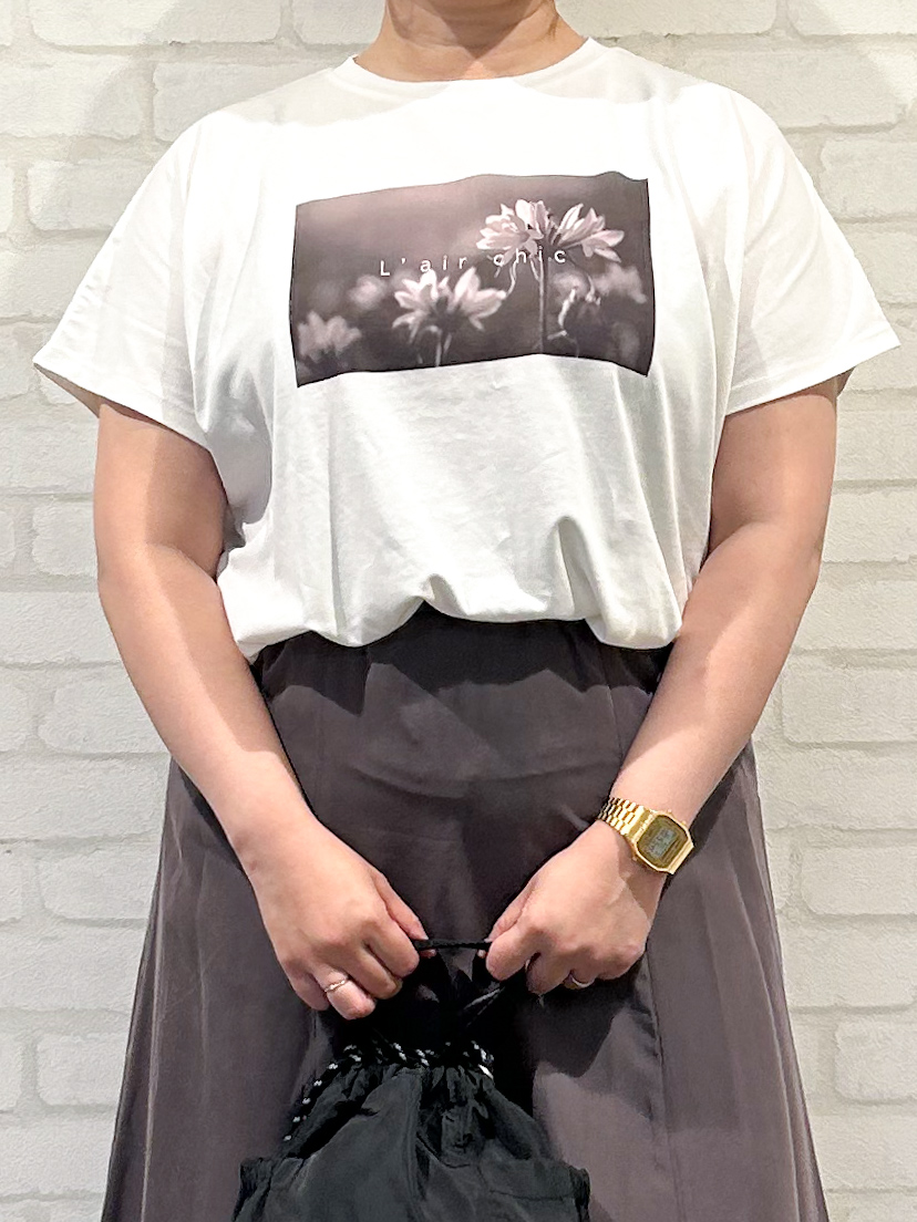 mochiさんの「OPAQUE.CLIP｜フォトプリントTシャツ【洗濯機OK】」を使ったコーディネート