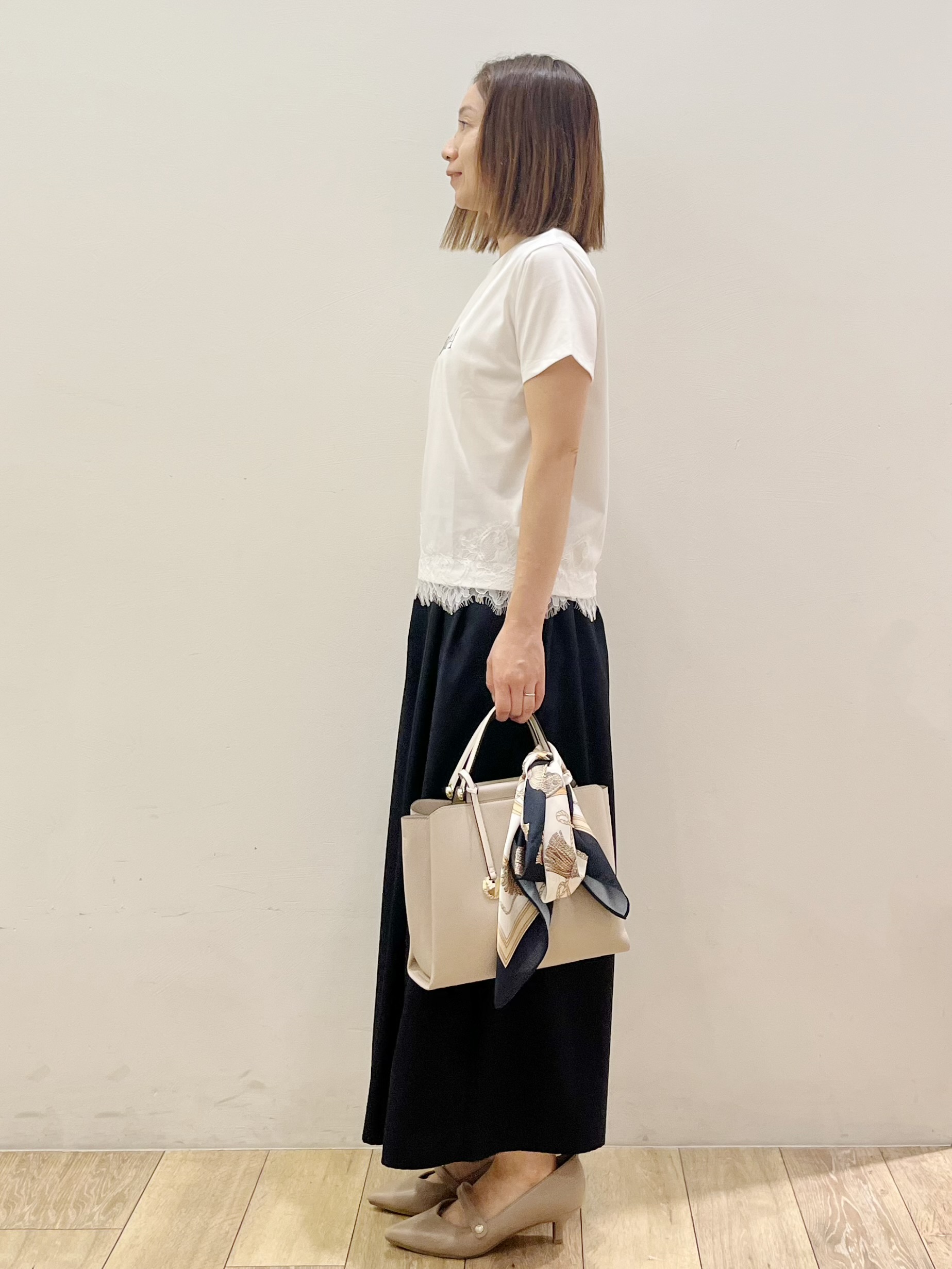kcさんの「OPAQUE.CLIP｜【接触冷感／UVケア】裾レースロゴTシャツ《洗濯機OK／S-3L》」を使ったコーディネート