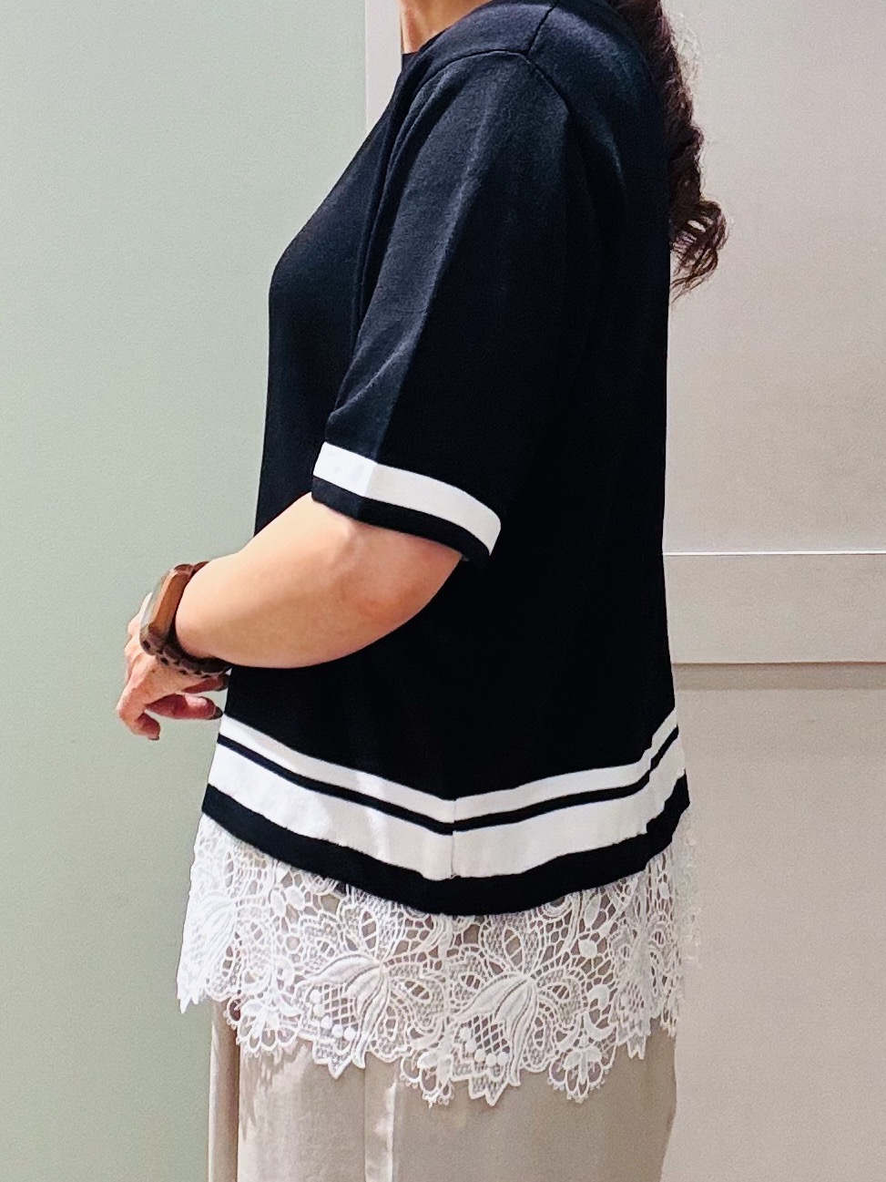 Komi☆さんの「grove｜【シリーズ累計36万枚／UVカット・ひんやり・洗濯機OK】やわらかドライタッチレースドッキングニット」を使ったコーディネート