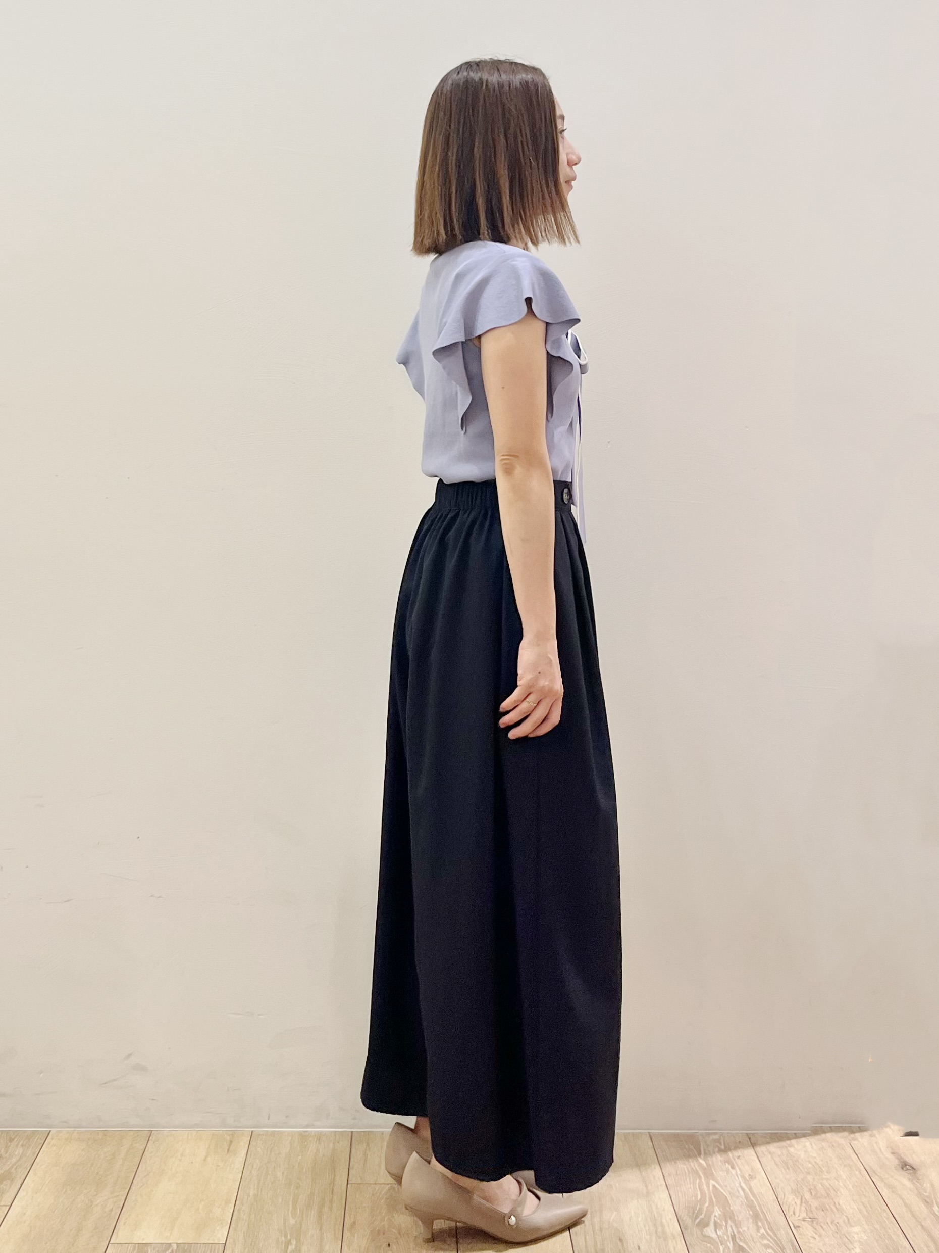 kcさんの「OPAQUE.CLIP｜【UVケア／接触冷感】バイカラーボウタイフリルトップス《洗濯機OK》」を使ったコーディネート