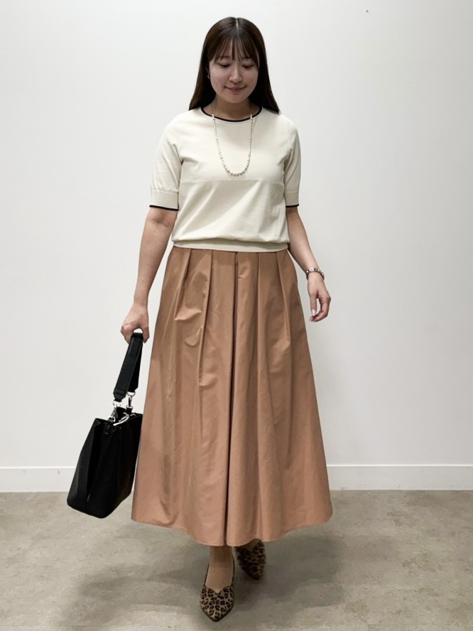 mikikoさんの「Reflect｜【手洗い可】タックプリーツ フレアスカート」を使ったコーディネート