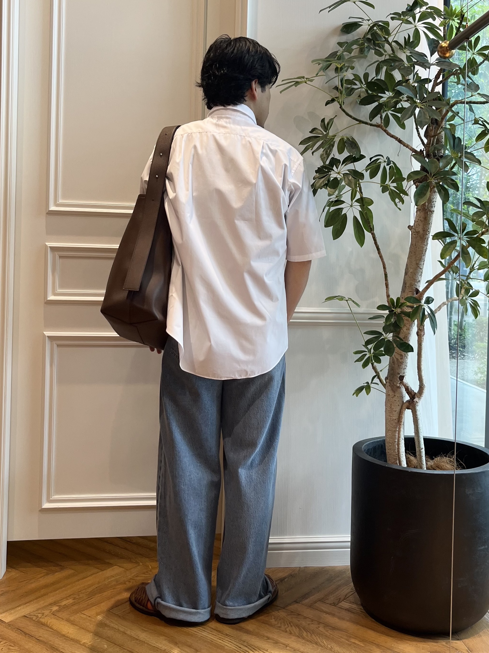 Tokuさんの「DRESSTERIOR｜【干場義雅&times;DRESSTERIOR/再入荷】シドグラスシャツ」を使ったコーディネート