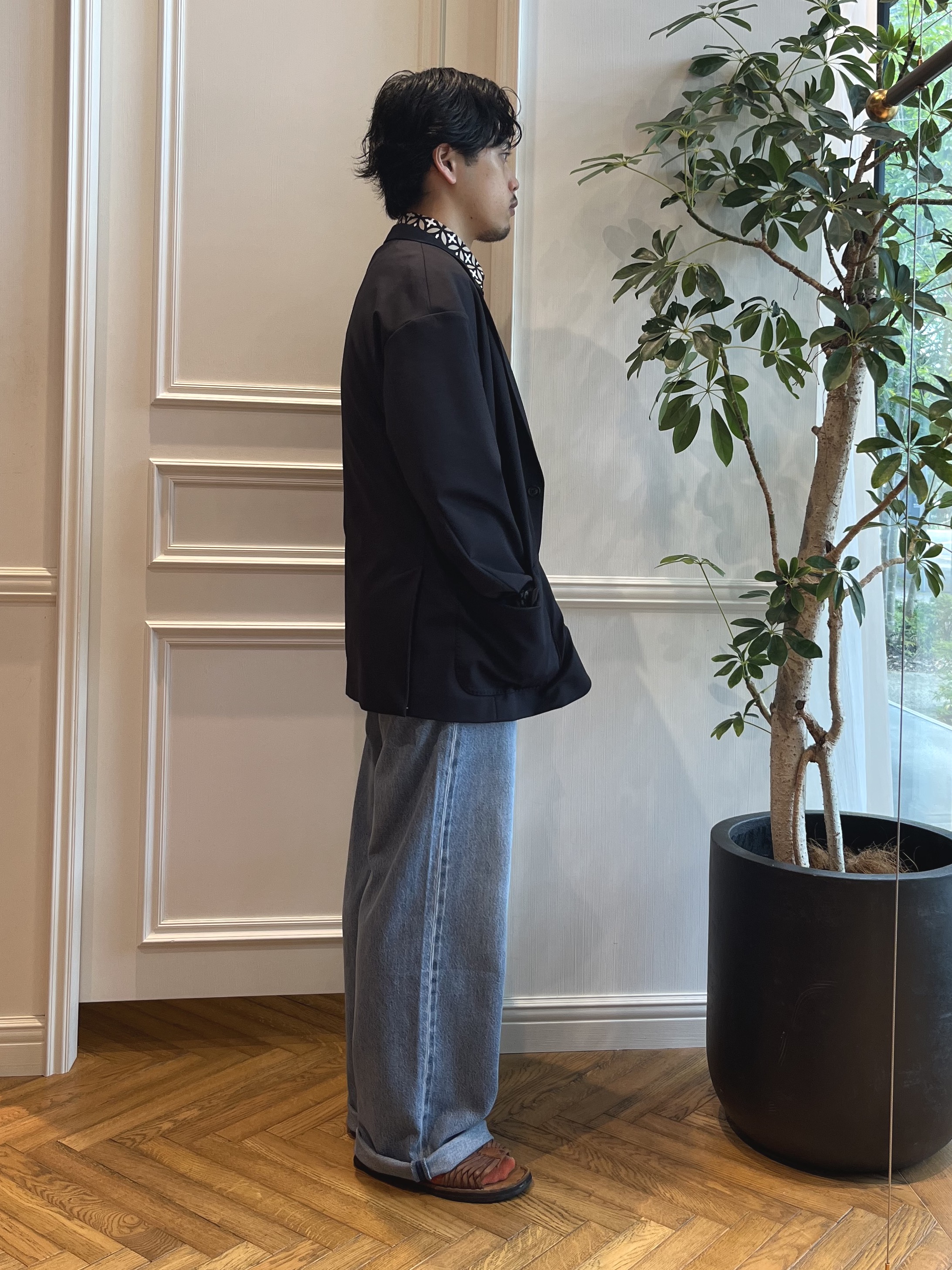 Tokuさんの「DRESSTERIOR｜【干場義雅&times;MOVB&times;DRESSTERIOR】トリプルコラボ DUPLEX COTTON コンフォー」を使ったコーディネート