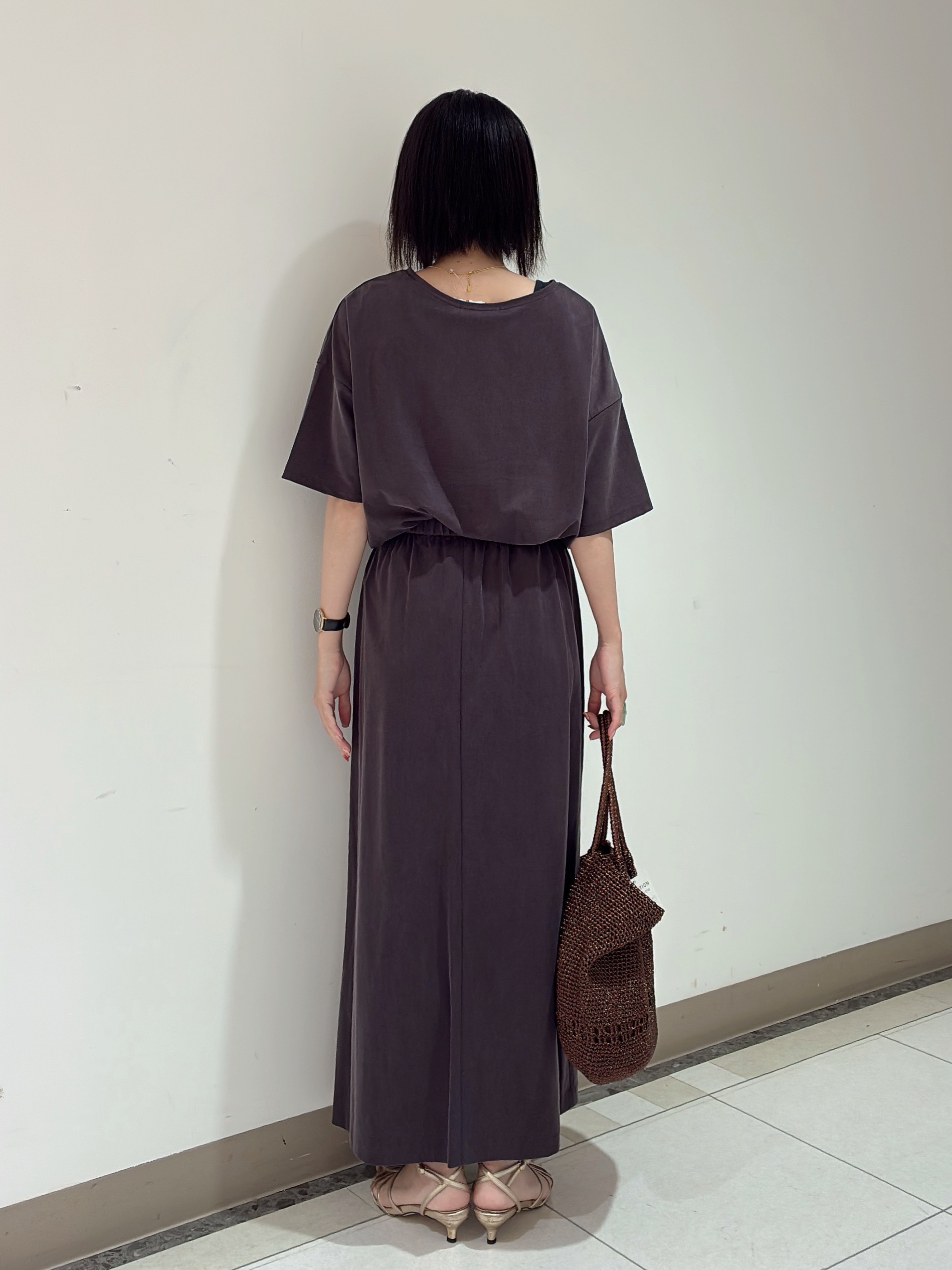 環さんの「UNTITLED｜【セットアップ可/接触冷感】ヴィンテージライクプルオーバー」を使ったコーディネート