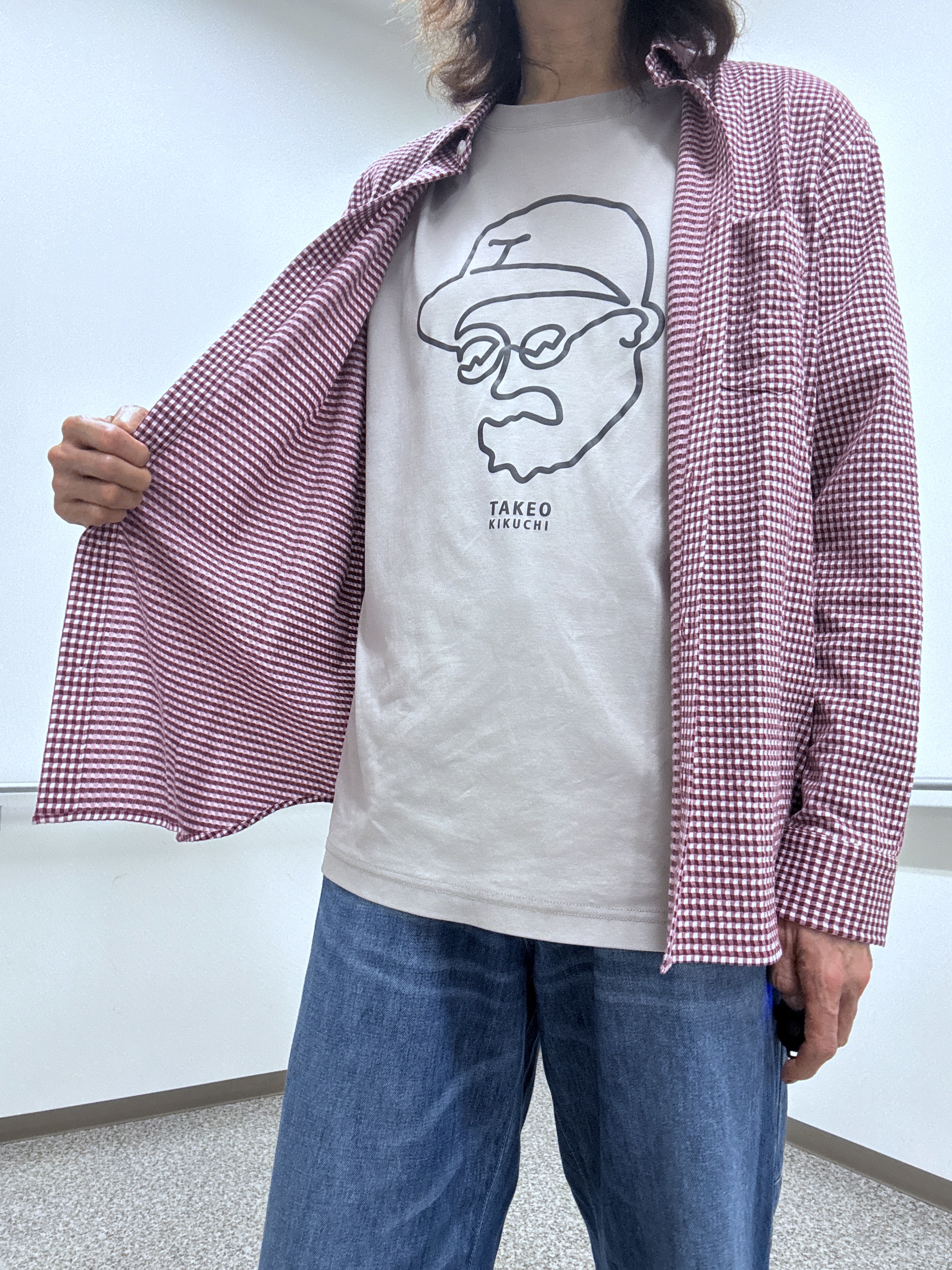 おーのさんの「TAKEO KIKUCHI｜【抗菌防臭/シーズンレス】シアサッカーギンガムチェック ストレッチシャツ」を使ったコーディネート