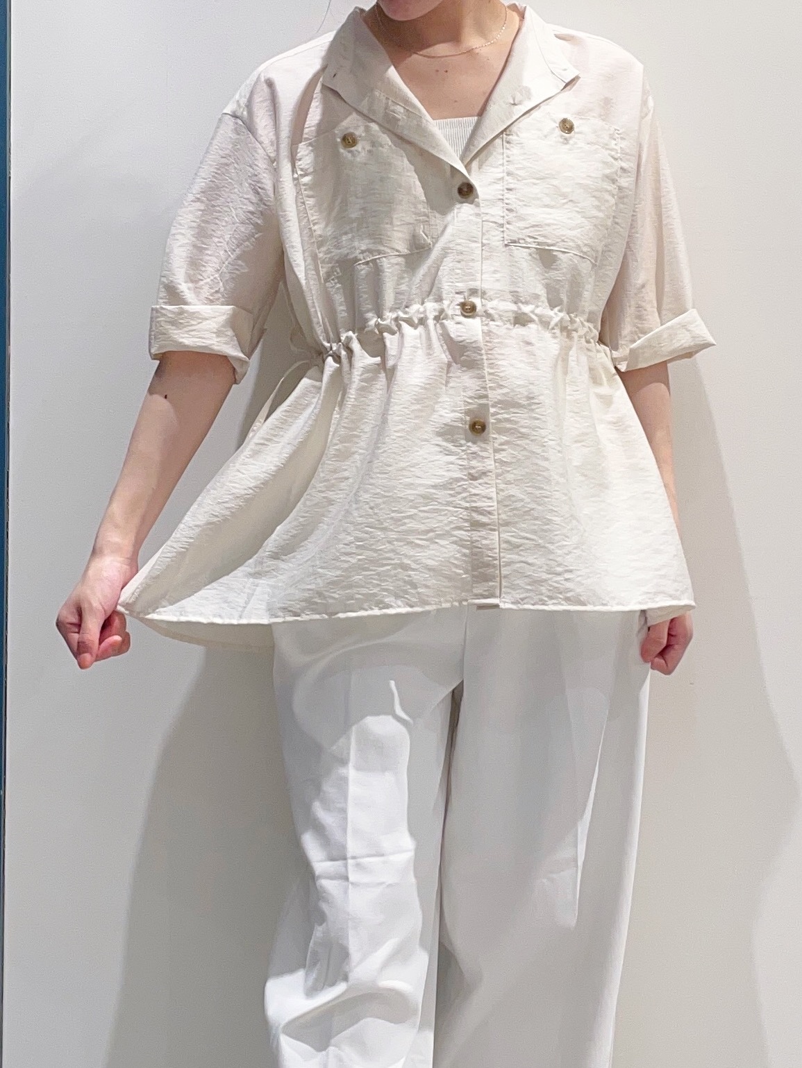 haruさんの「grove｜5分袖ver登場！【体型カバー・洗える】シアーサファリシャツジャケット」を使ったコーディネート