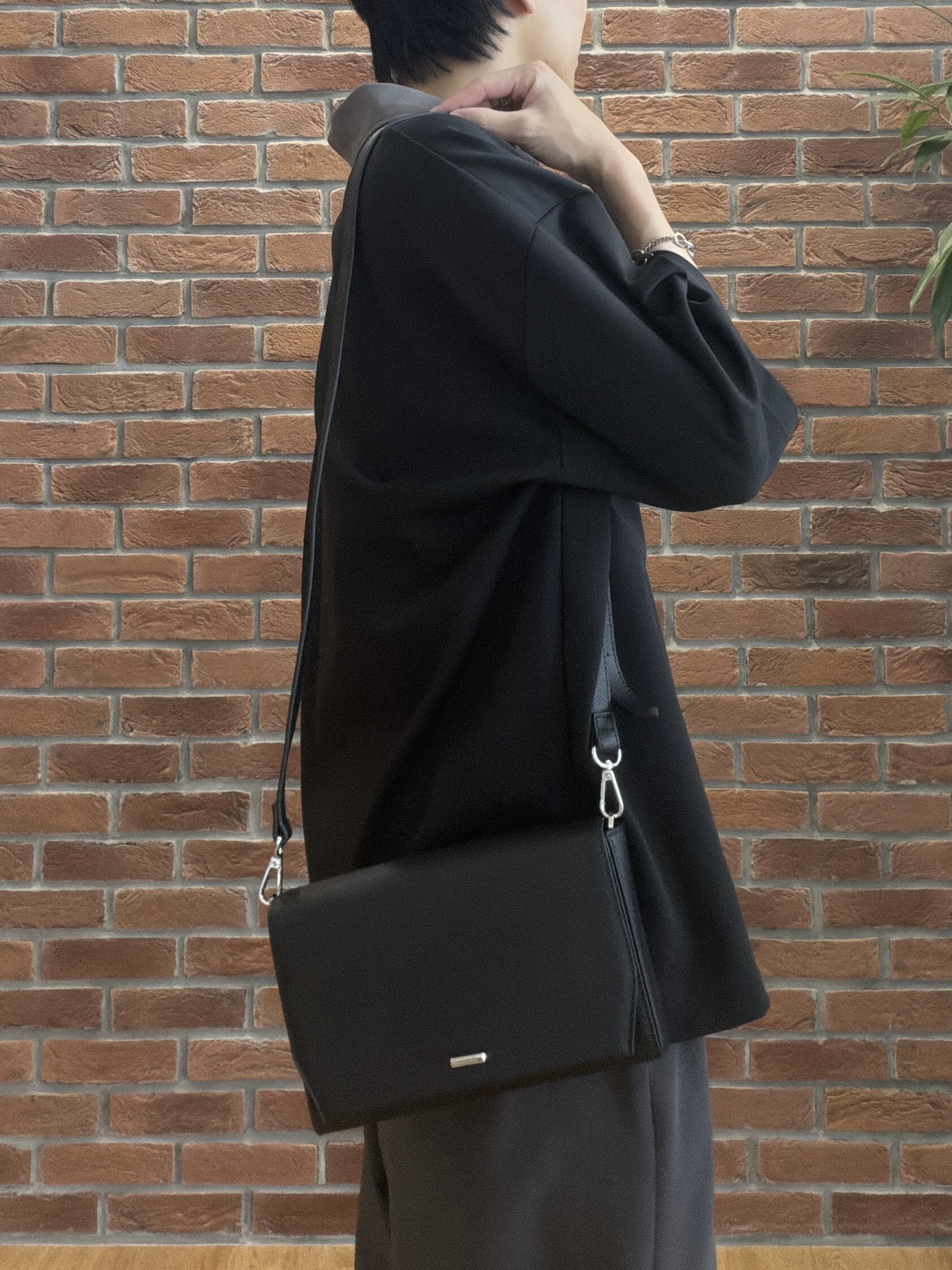 ドイさんの「tk.TAKEO KIKUCHI｜【防シワ／ストレッチ/セット対応可】smart shiftシリーズ バレルシルエットパンツ」を使ったコーディネート