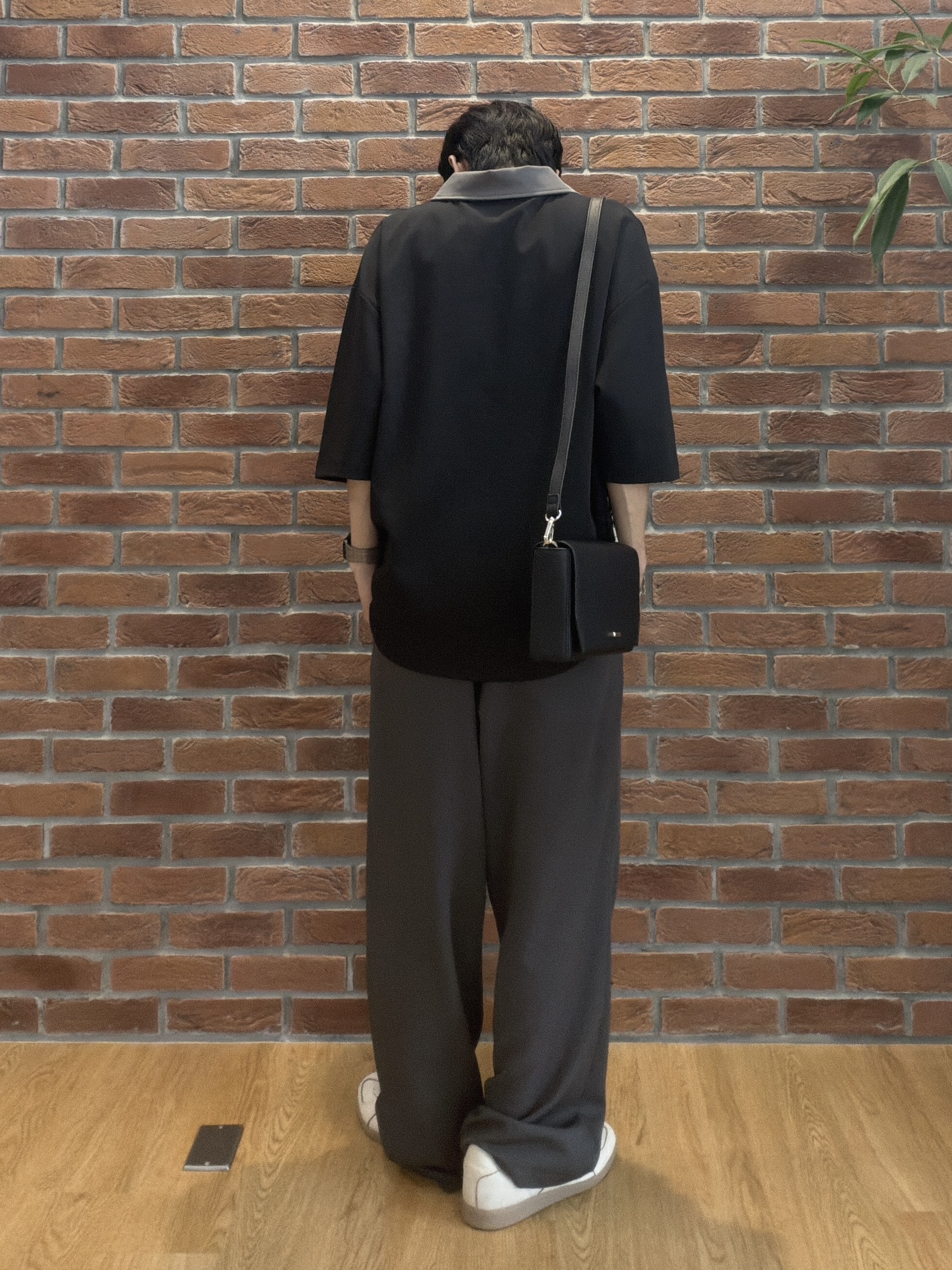 ドイさんの「tk.TAKEO KIKUCHI｜【防シワ／ストレッチ/セット対応可】smart shiftシリーズ バレルシルエットパンツ」を使ったコーディネート