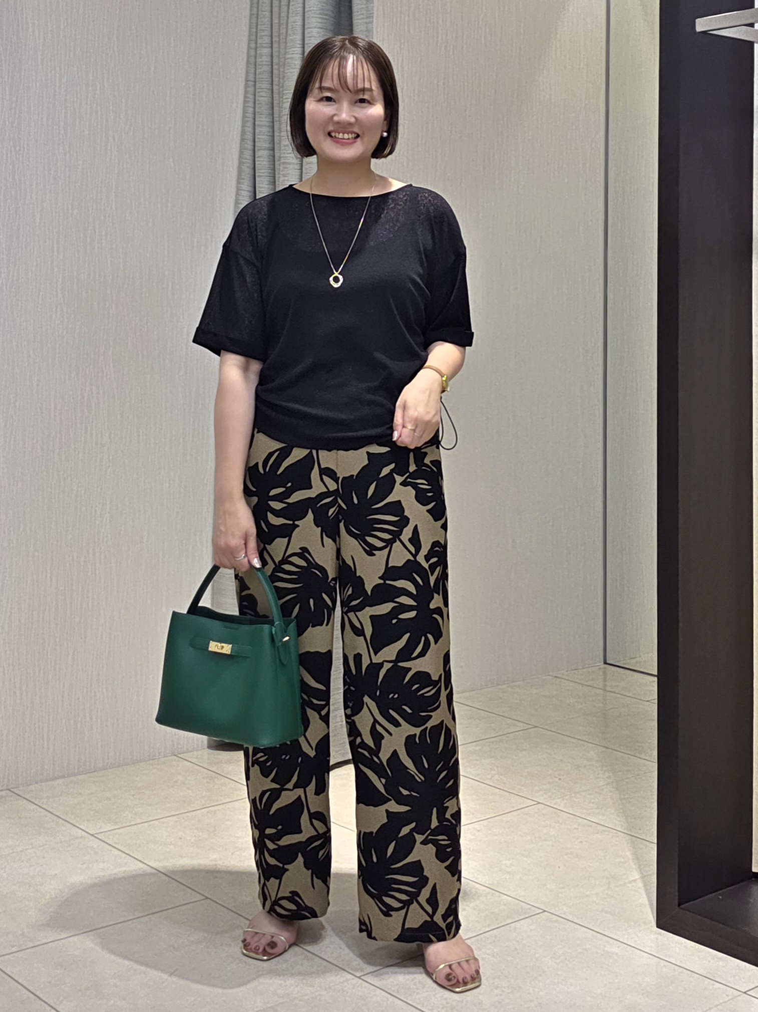 naokoさんの「UNTITLED｜ドロストプルオーバージャージ」を使ったコーディネート
