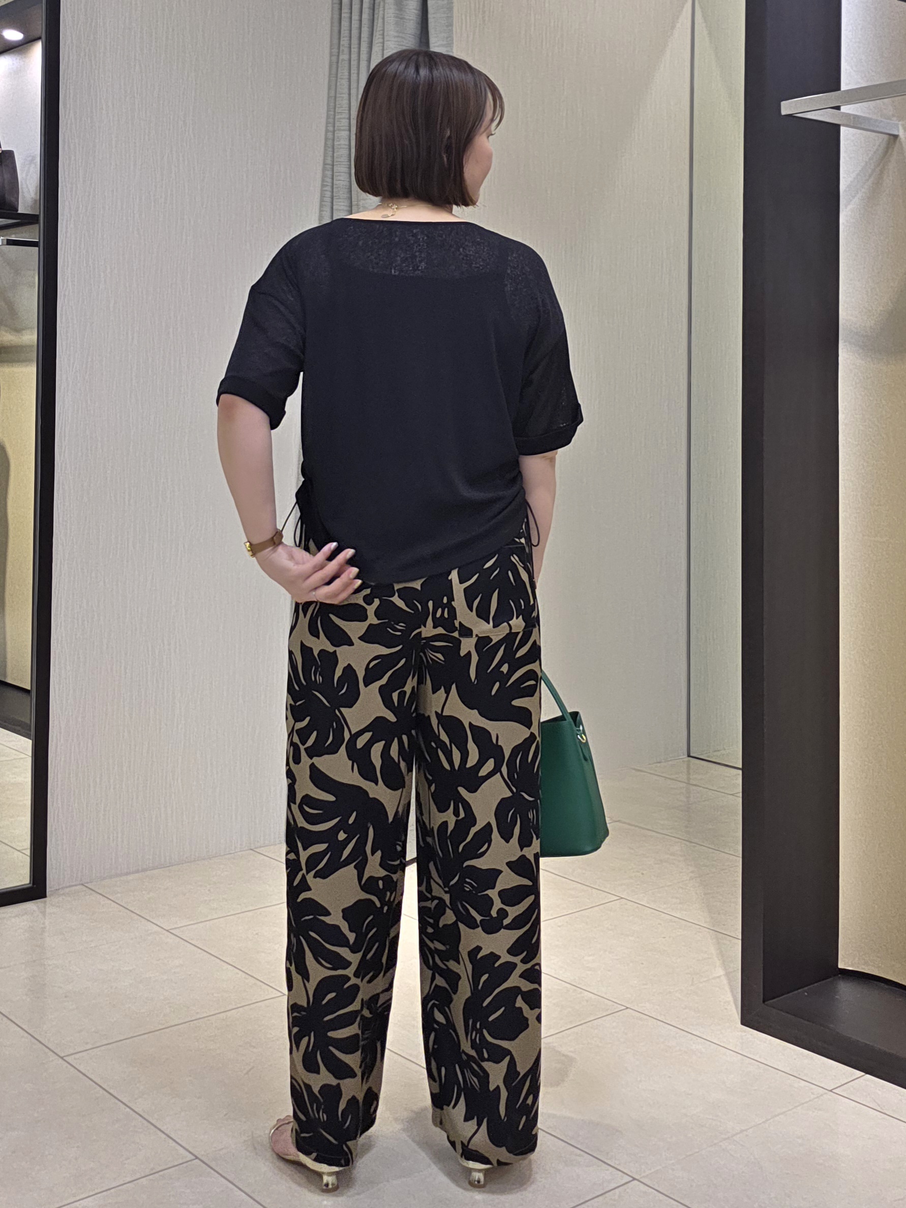 naokoさんの「UNTITLED｜ドロストプルオーバージャージ」を使ったコーディネート