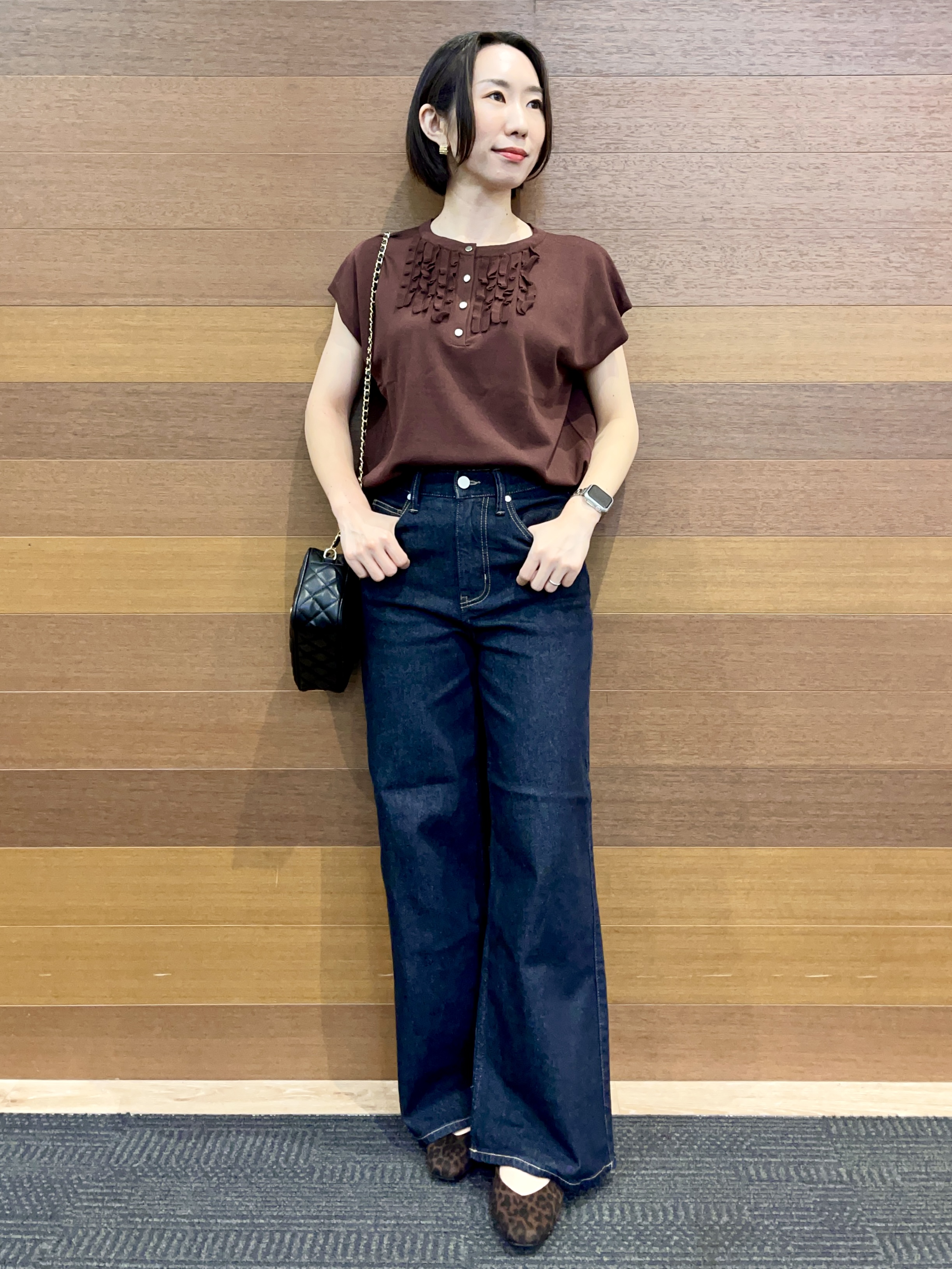 umiさんの「OPAQUE.CLIP｜【接触冷感／UV】フリルフレンチスリーブニット《洗濯機OK》」を使ったコーディネート