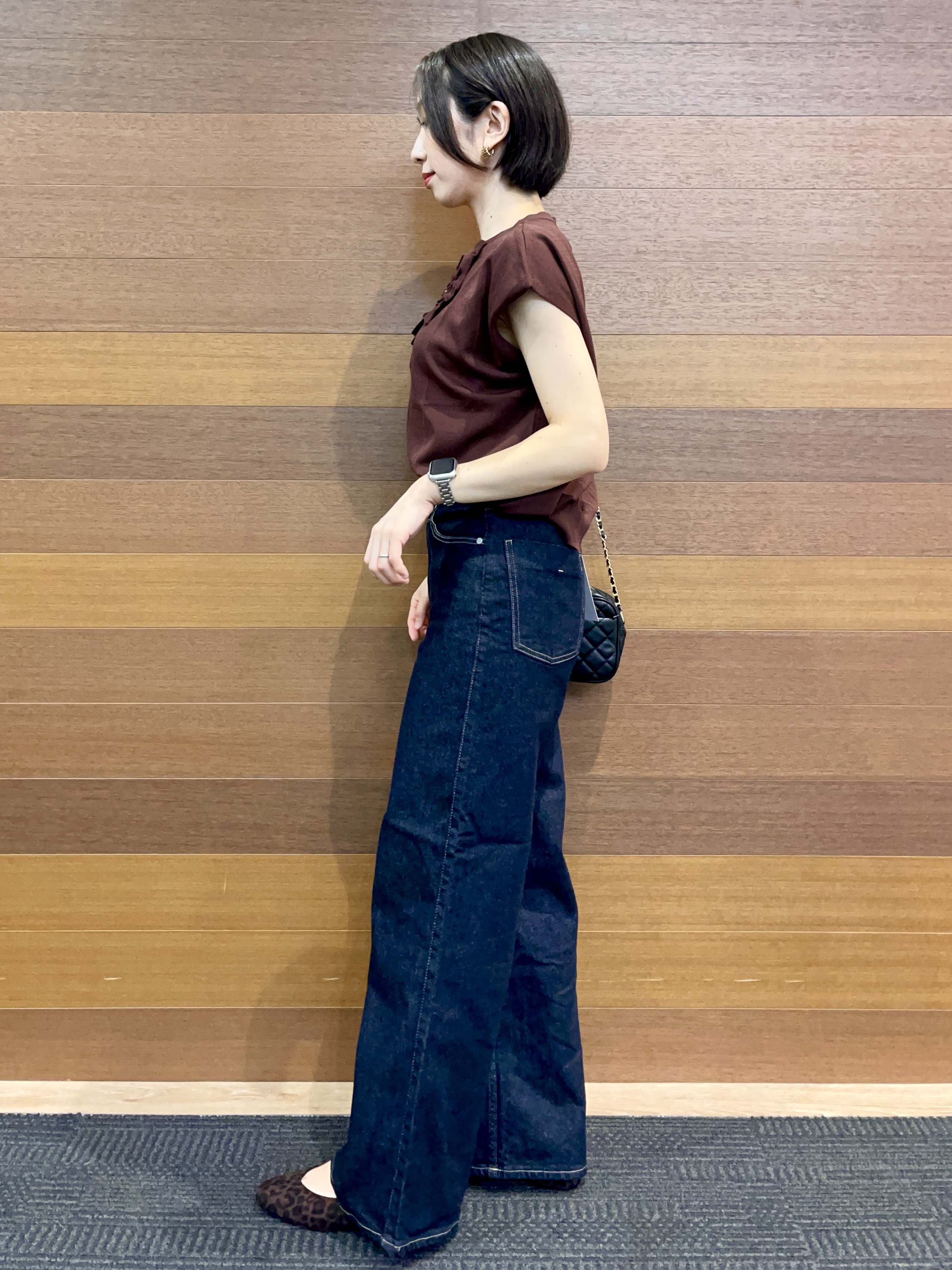 umiさんの「OPAQUE.CLIP｜【接触冷感／UV】フリルフレンチスリーブニット《洗濯機OK》」を使ったコーディネート