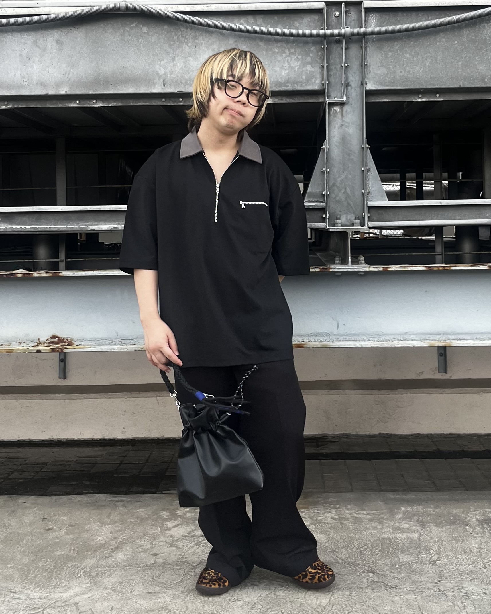 taigaさんの「tk.TAKEO KIKUCHI｜【人気商品！】カラースイッチハーフジップポロ/ドロップショルダー/ポロシャツ/ドライタッチ」を使ったコーディネート
