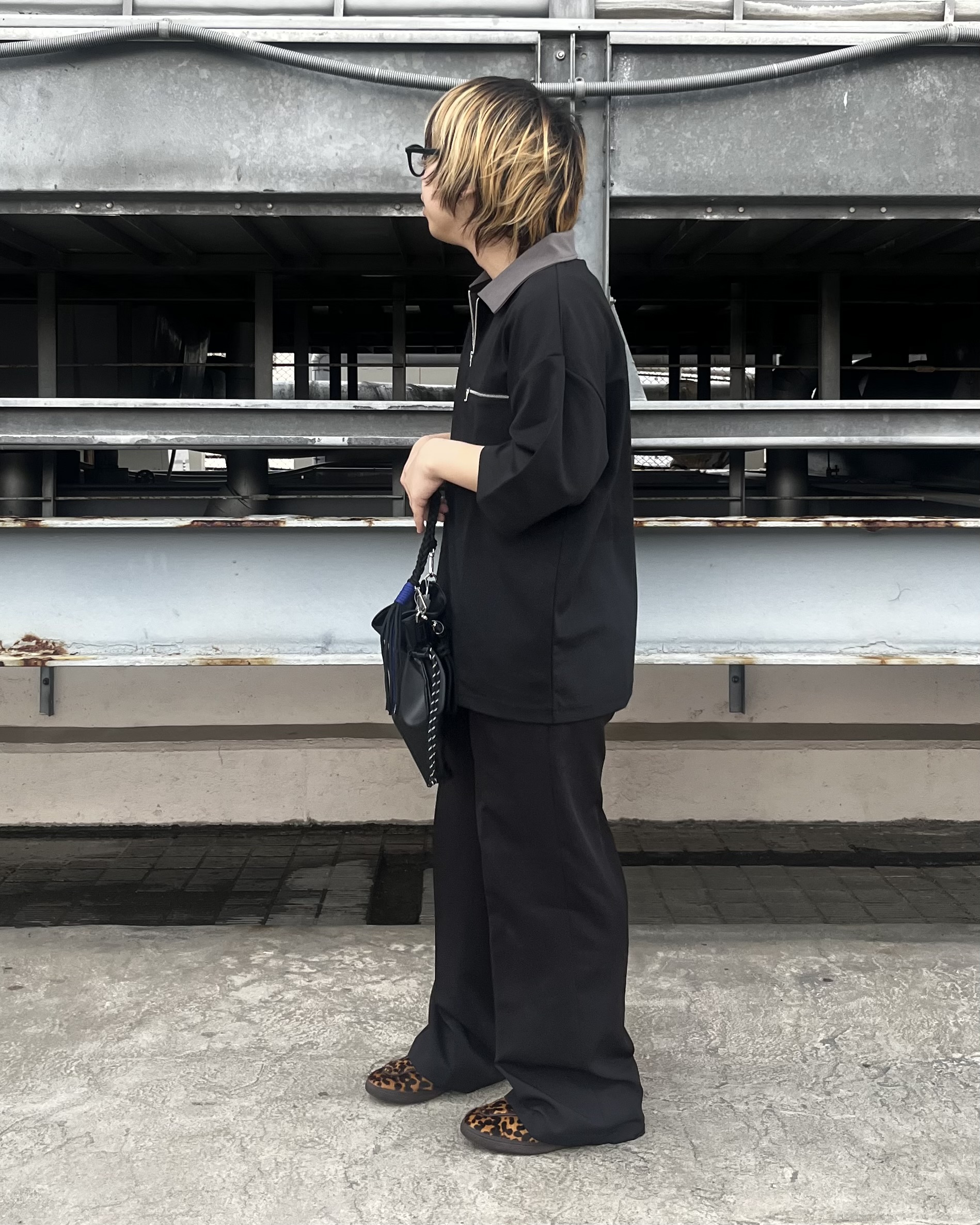 taigaさんの「tk.TAKEO KIKUCHI｜【人気商品！】カラースイッチハーフジップポロ/ドロップショルダー/ポロシャツ/ドライタッチ」を使ったコーディネート
