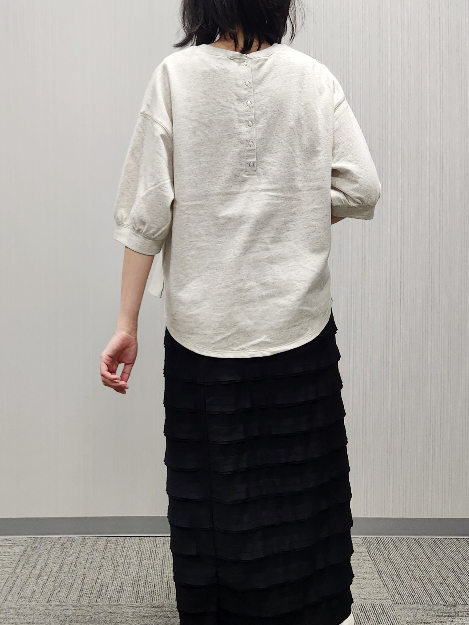 naraさんの「Dessin｜バックヘンリーカットソー5分袖」を使ったコーディネート