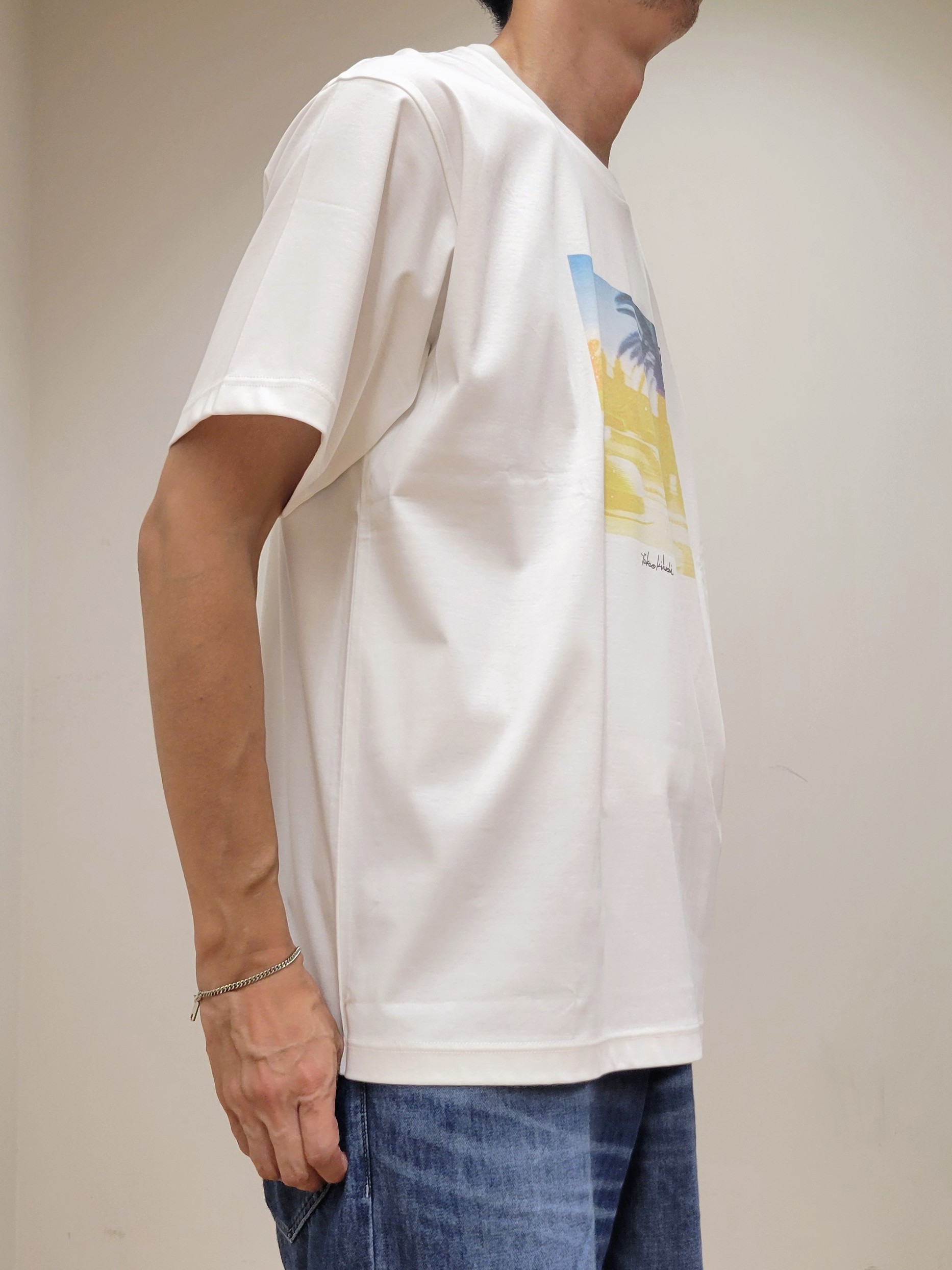 piroyaさんの「TAKEO KIKUCHI｜マラケシュ フォト Tシャツ」を使ったコーディネート