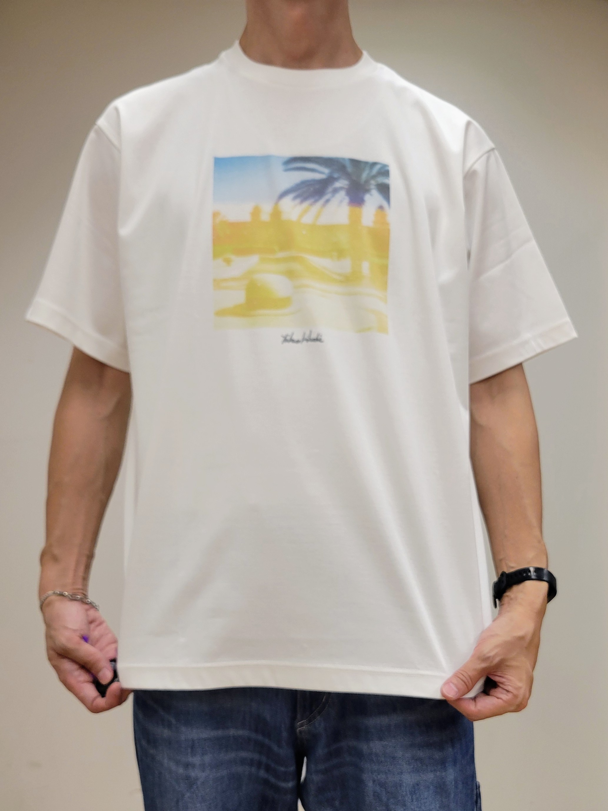 piroyaさんの「TAKEO KIKUCHI｜マラケシュ フォト Tシャツ」を使ったコーディネート