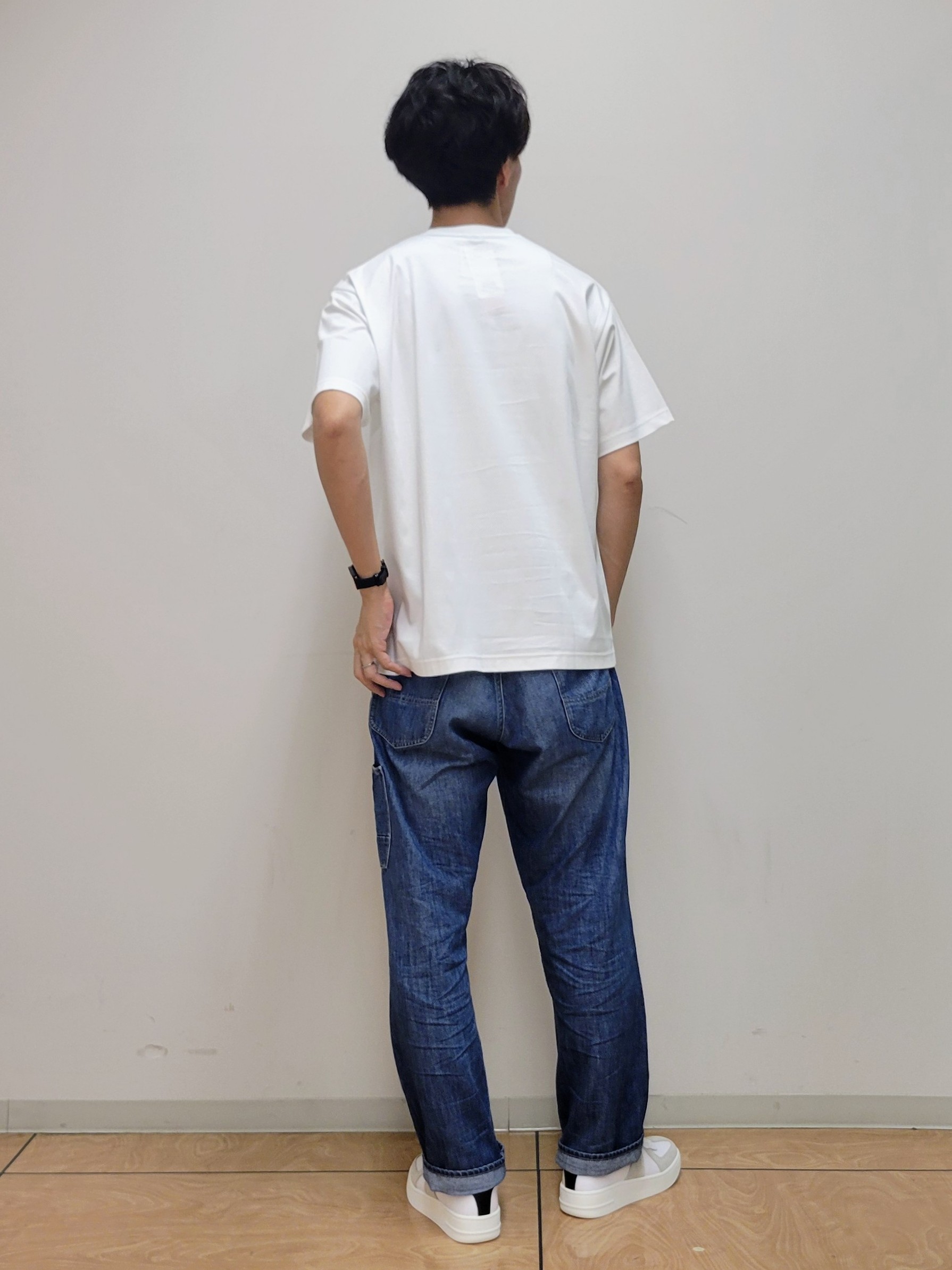 piroyaさんの「TAKEO KIKUCHI｜マラケシュ フォト Tシャツ」を使ったコーディネート