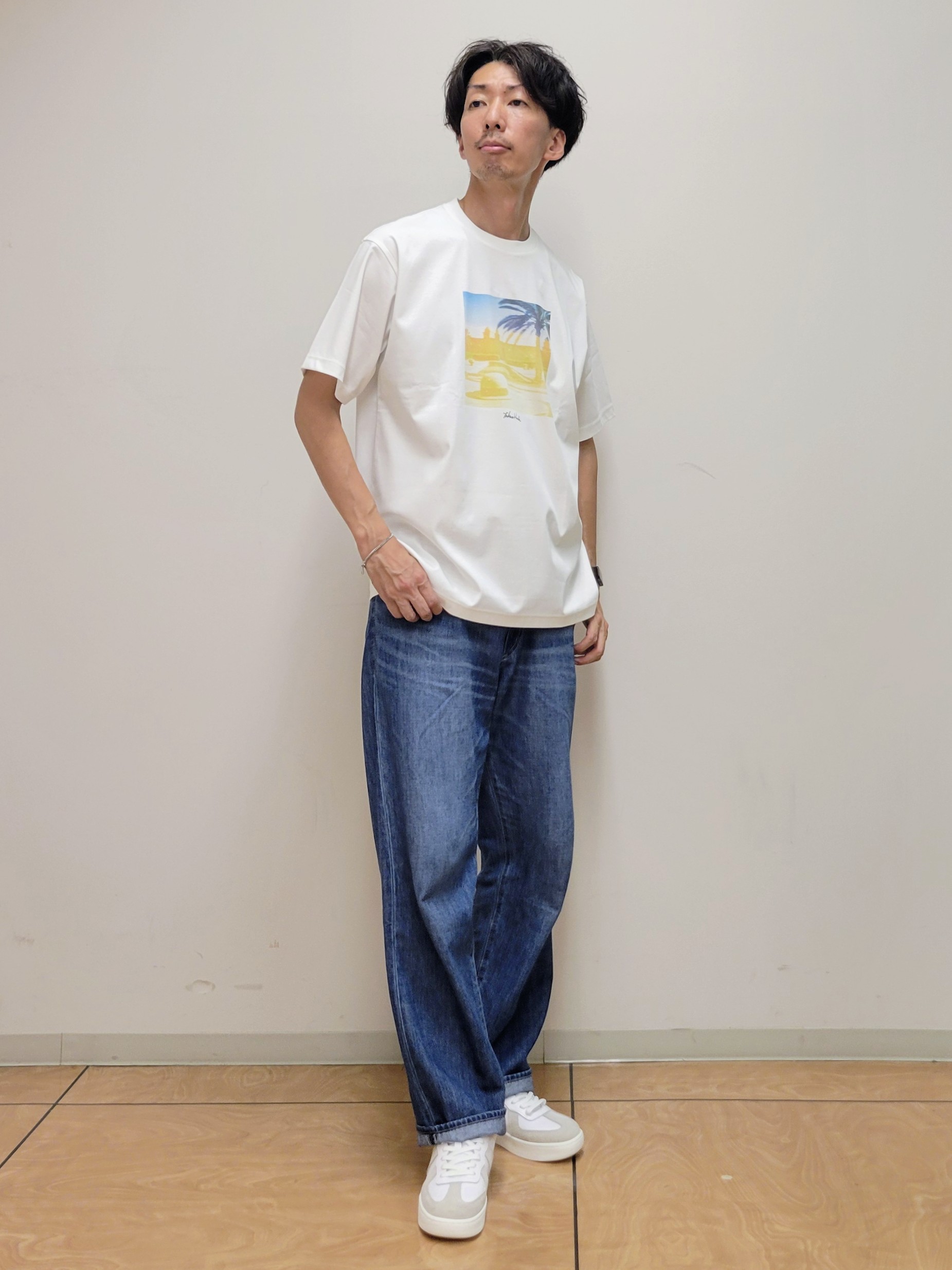piroyaさんの「TAKEO KIKUCHI｜マラケシュ フォト Tシャツ」を使ったコーディネート