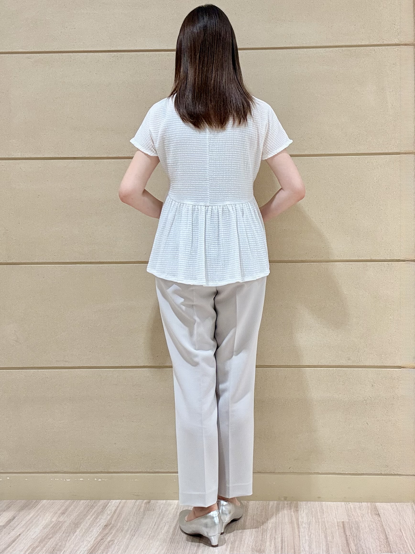 Marさんの「Reflect｜【腰まわりカバー／手洗い可】ペプラムプルオーバー」を使ったコーディネート
