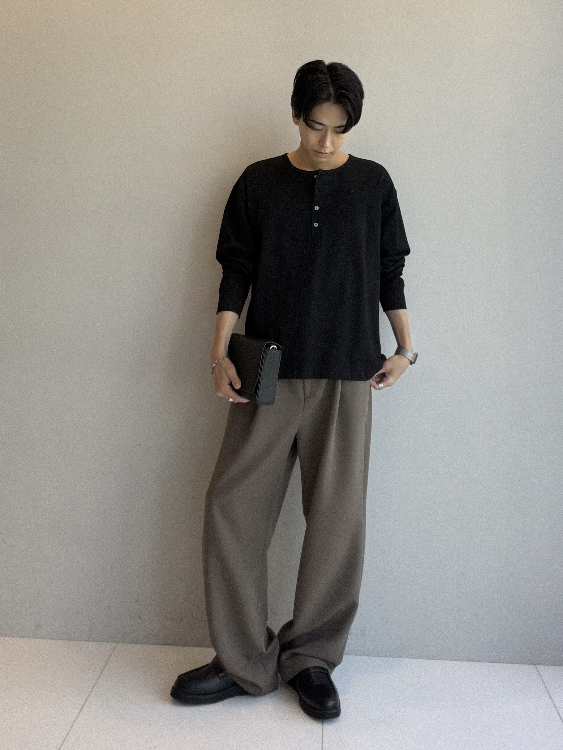 ドイさんの「tk.TAKEO KIKUCHI｜コインローファー」を使ったコーディネート