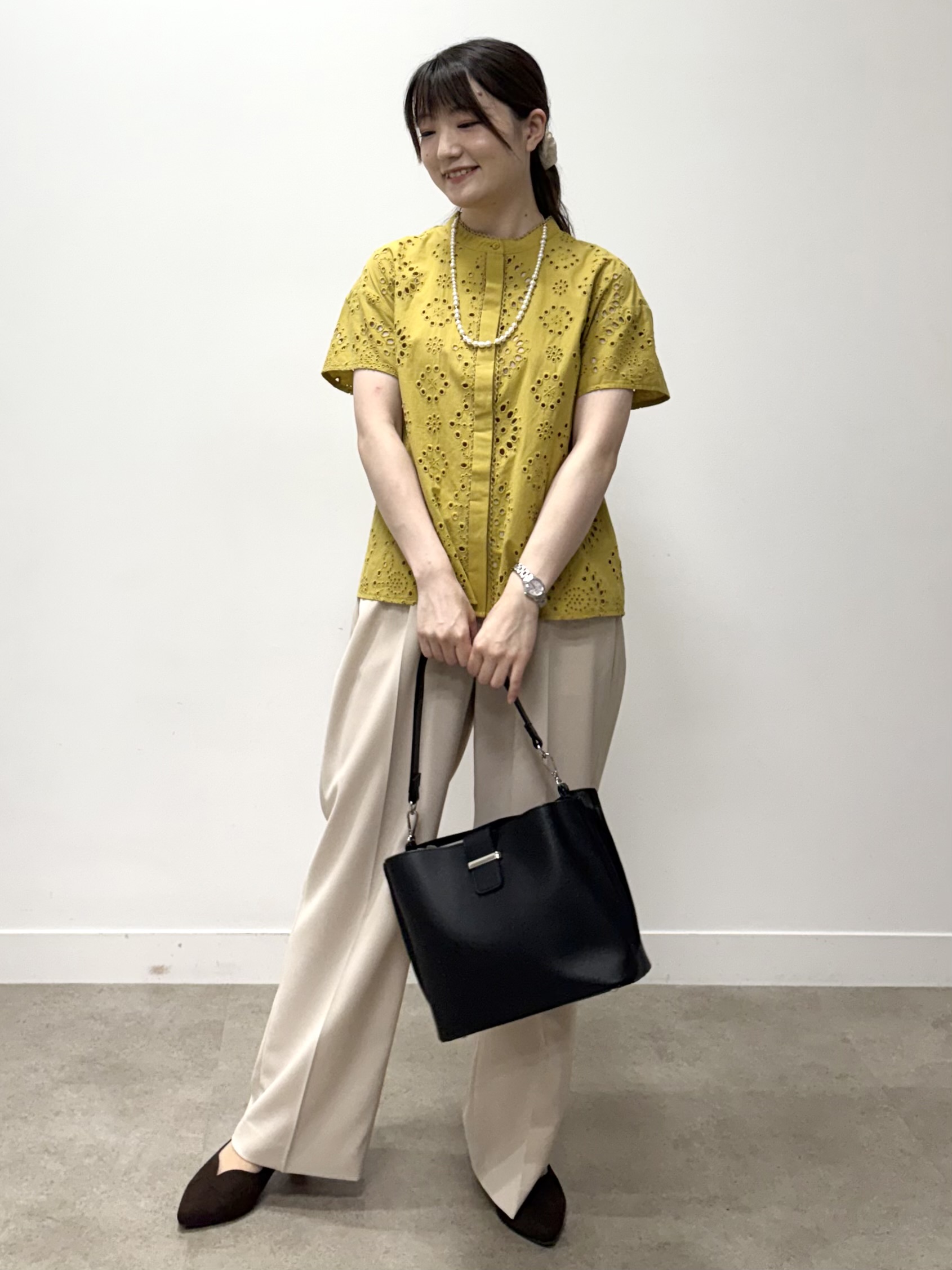 mikiさんの「Reflect｜【通勤◎】カットワーク刺繍レース シャツブラウス」を使ったコーディネート
