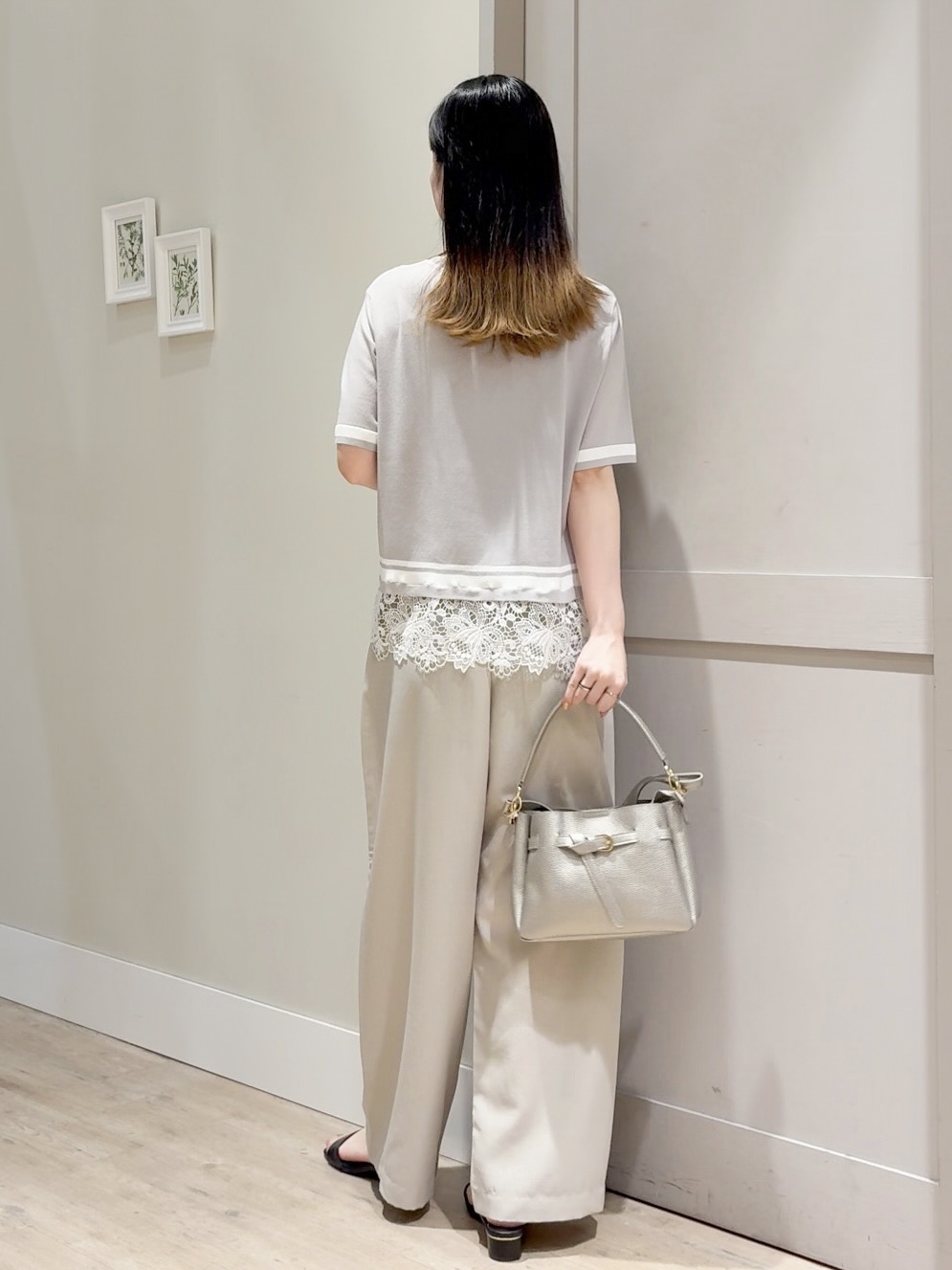 Mayuさんの「grove｜【シリーズ累計36万枚／UVカット・ひんやり・洗濯機OK】やわらかドライタッチレースドッキングニット」を使ったコーディネート