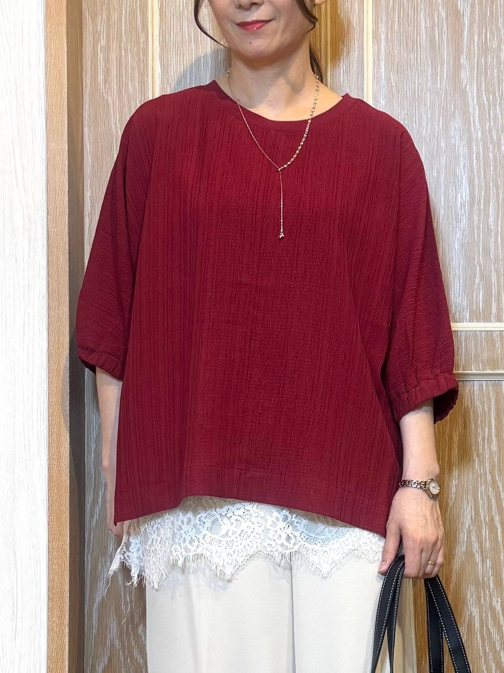 KAORIさんの「SHOO･LA･RUE｜【インせず着られる/洗濯後しわになりにくい】しぼしぼドルマンブラウス」を使ったコーディネート