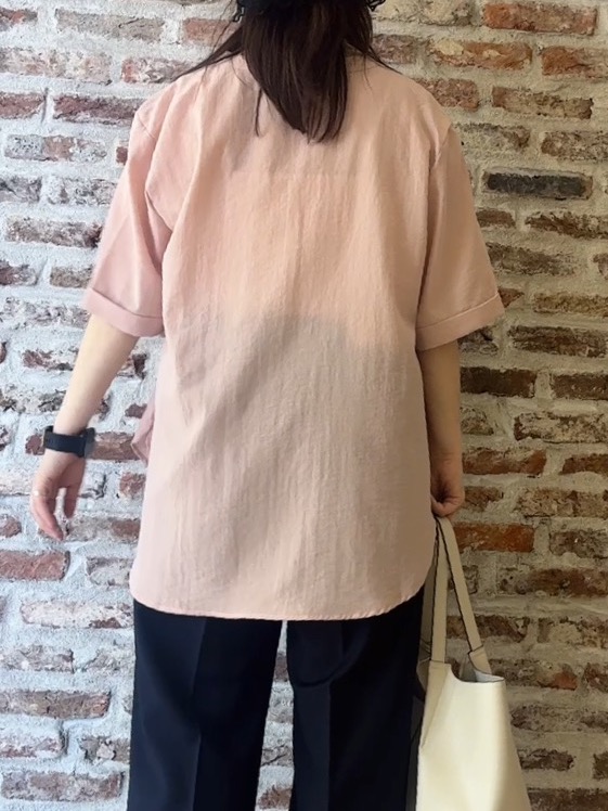 tokiさんの「THE SHOP TK｜【M-XL/さりげなく二の腕カバー】5分袖Wポケットシャツ」を使ったコーディネート