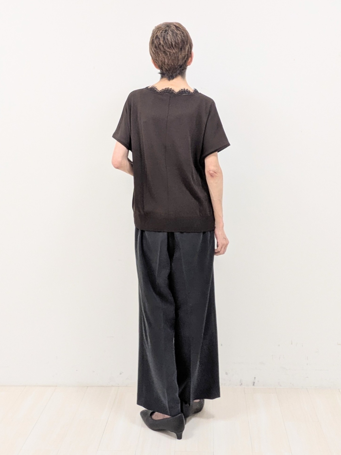 sachiさんの「Reflect｜【二の腕カバー／手洗い可】ネックレース フレンチスリーブニット」を使ったコーディネート