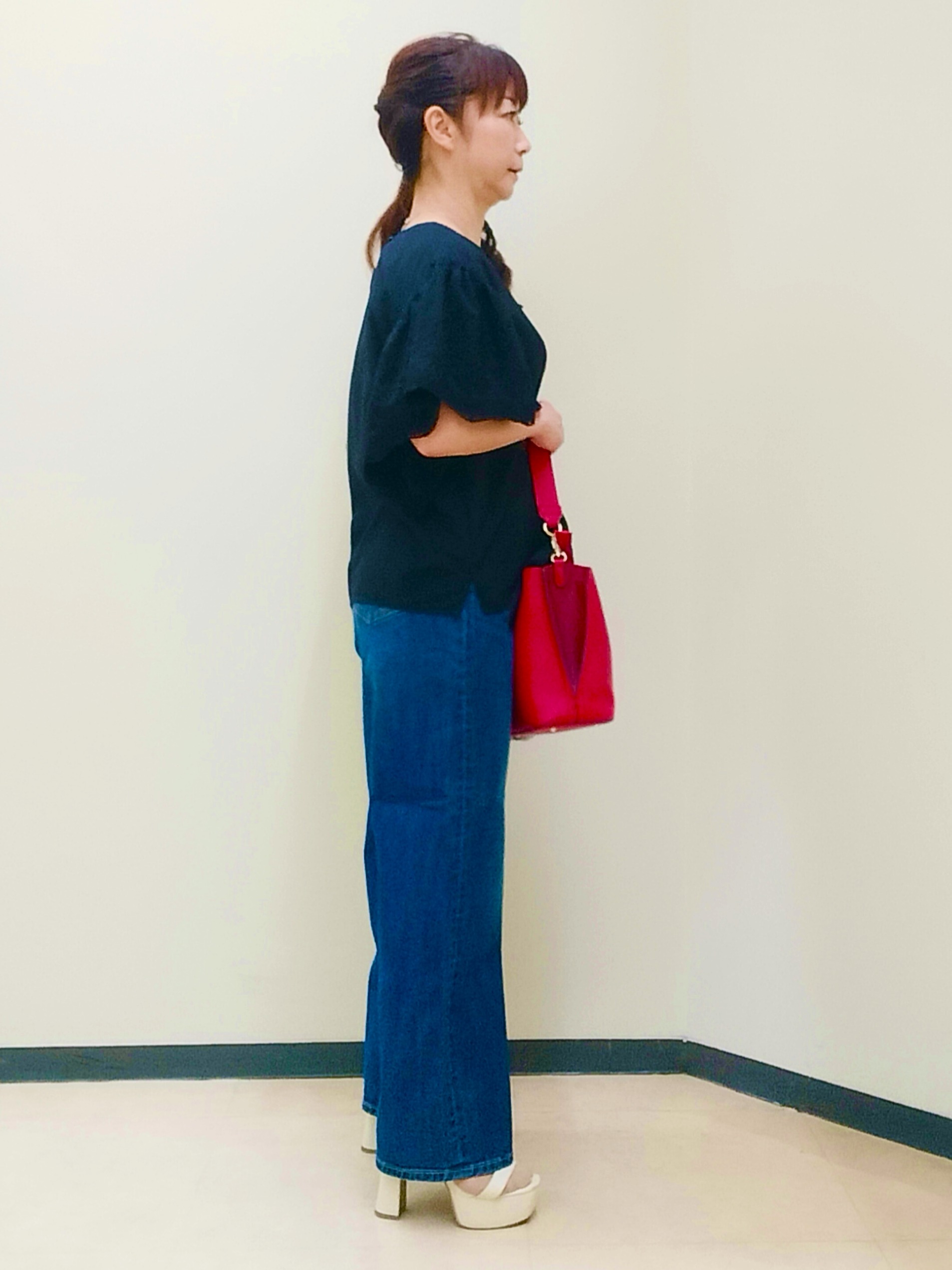 花さんの「Reflect｜【通勤◎】スカラップレーススリーブ ブラウス」を使ったコーディネート