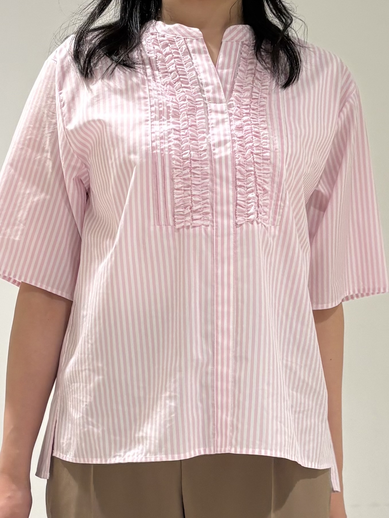 momokoさんの「INDIVI｜【新作登場！着る日傘】 テーパードパンツ」を使ったコーディネート