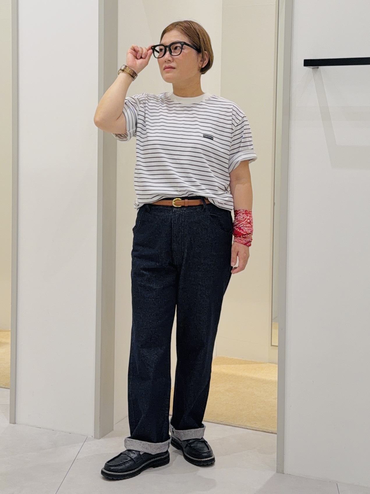 タナさんの「THE SHOP TK｜ワンポイント刺繍 半袖Tシャツ 洗濯機OK」を使ったコーディネート