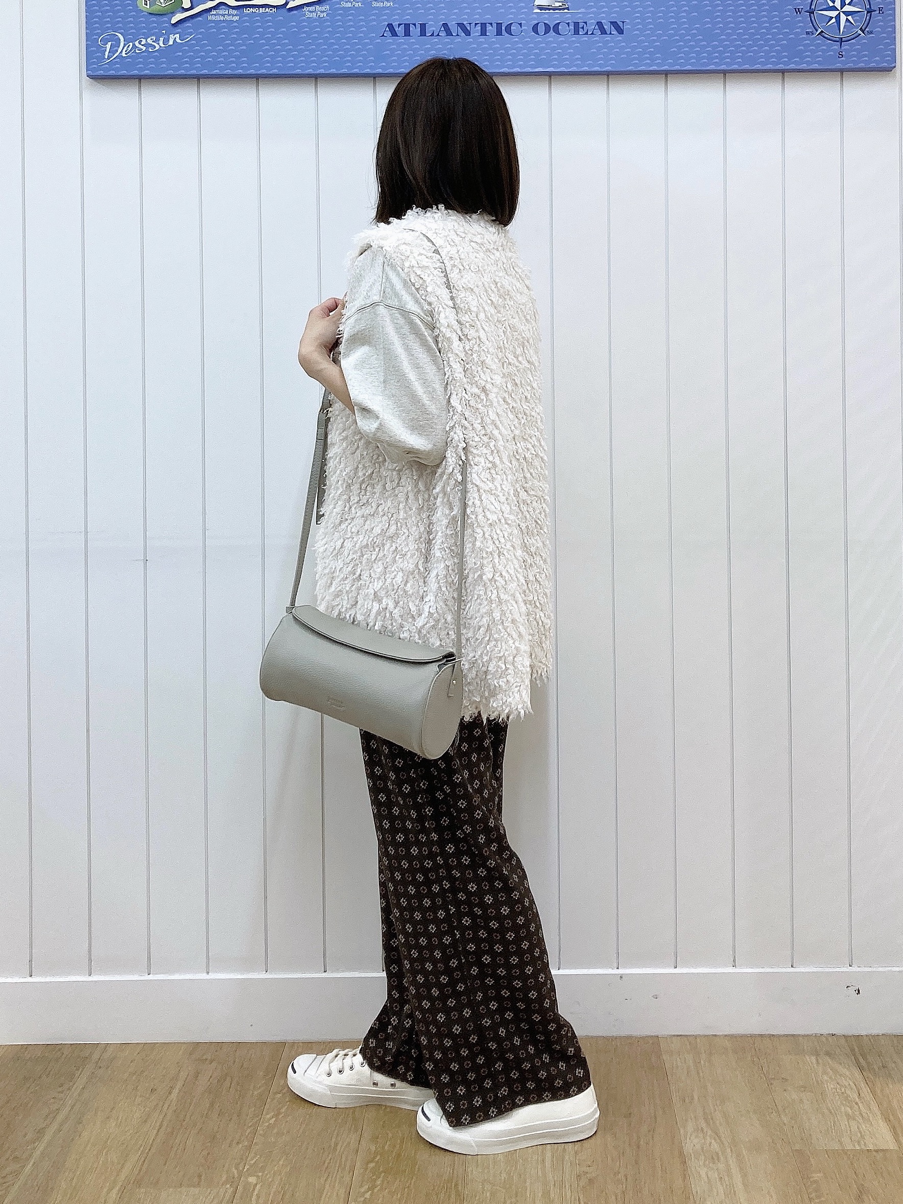 yoshiさんの「Dessin｜フェイクファージレ」を使ったコーディネート