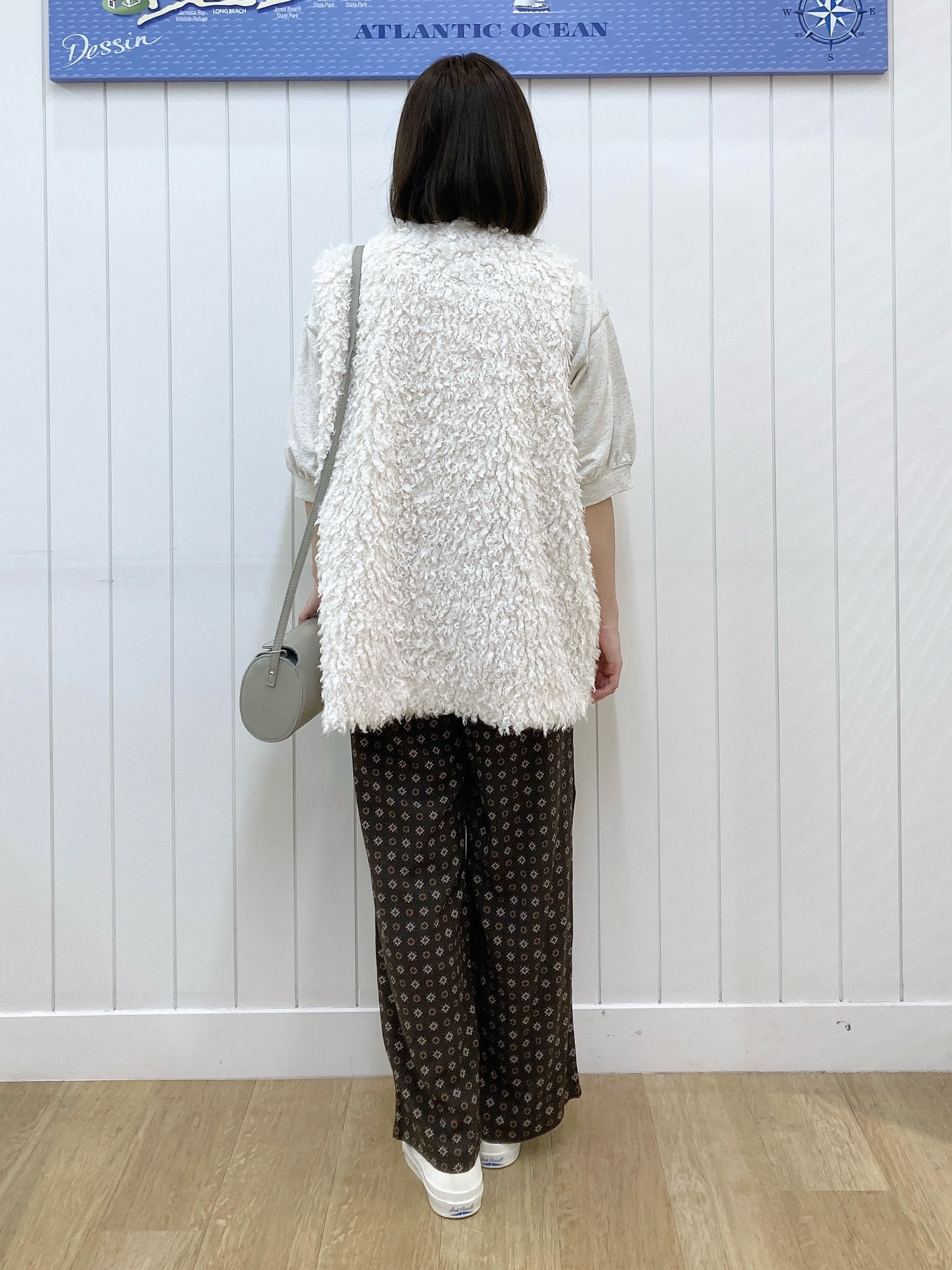 yoshiさんの「Dessin｜フェイクファージレ」を使ったコーディネート