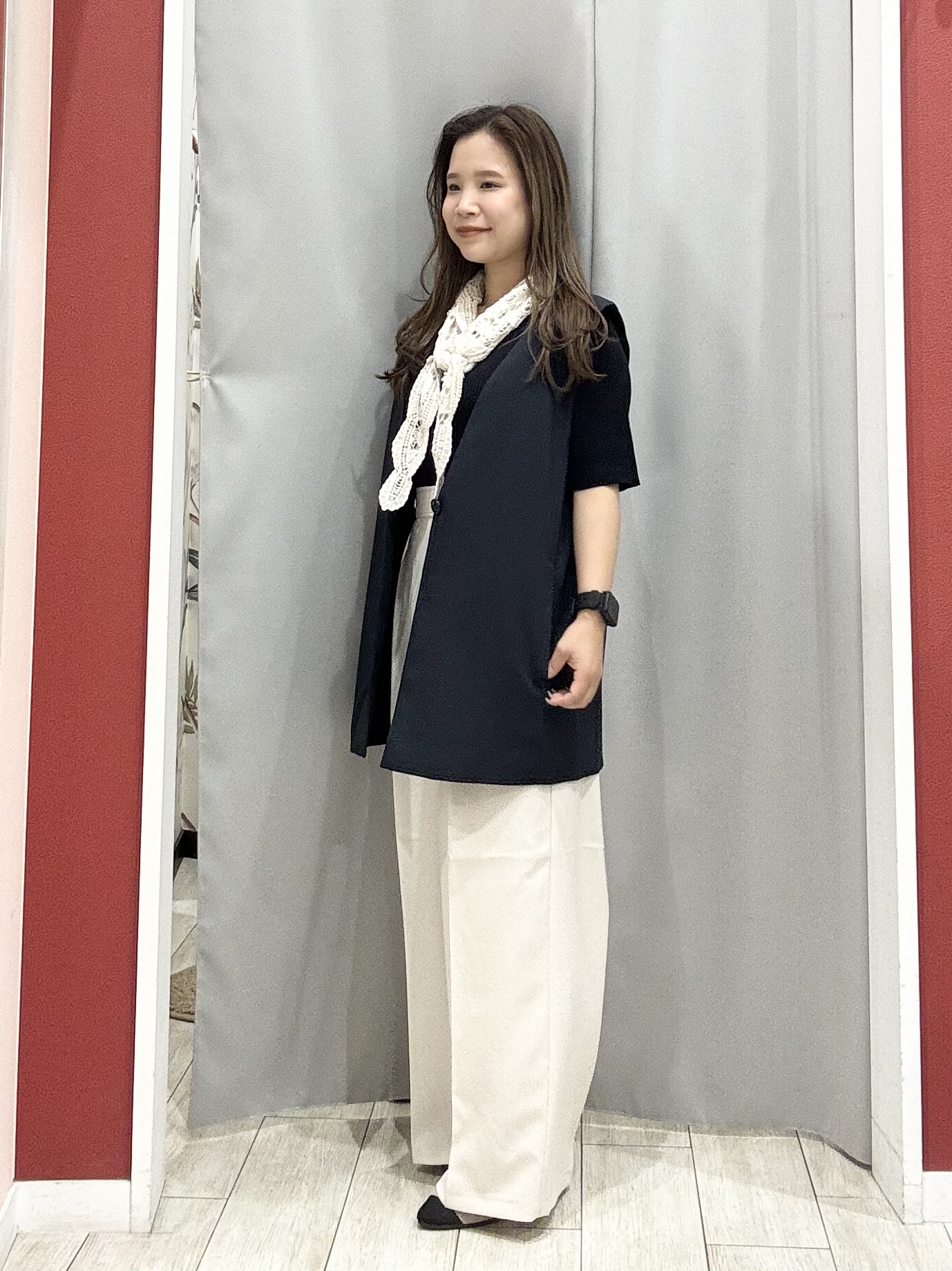 shioさんの「SHOO･LA･RUE｜【セットアップ可/洗濯後しわになりにくい/S-LL】シンプルで合わせやすい ノーカラージレ」を使ったコーディネート