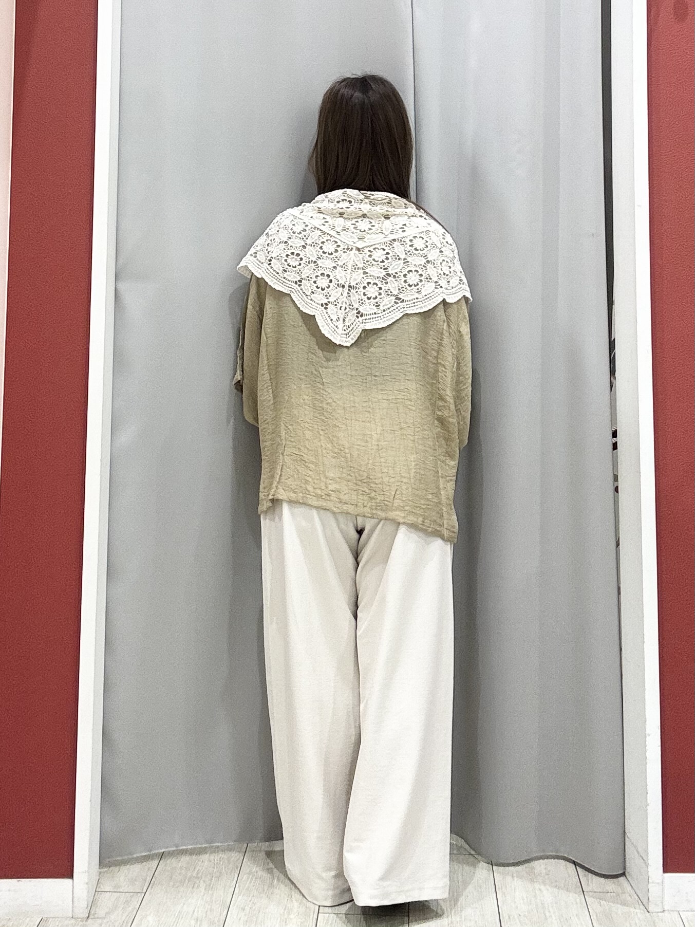 shioさんの「SHOO･LA･RUE｜【S-LL/洗濯機可】抜け感たっぷり 程よい透け感のポケット付きシャツ」を使ったコーディネート