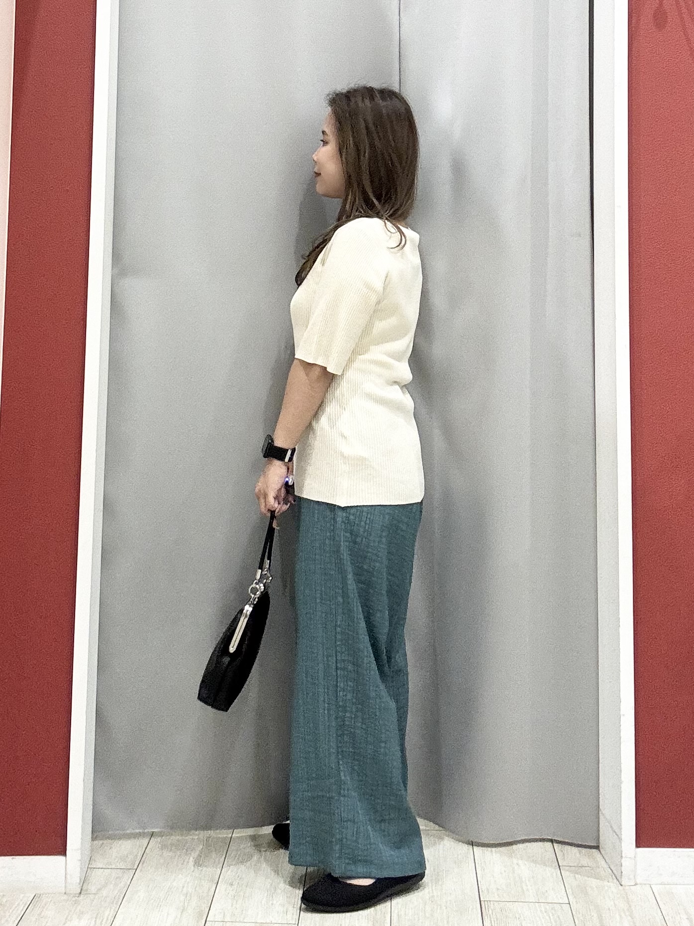 shioさんの「SHOO･LA･RUE｜【通気性〇/S-LL/洗濯機可】さらりと心地よい。ノーカラーシャツ」を使ったコーディネート
