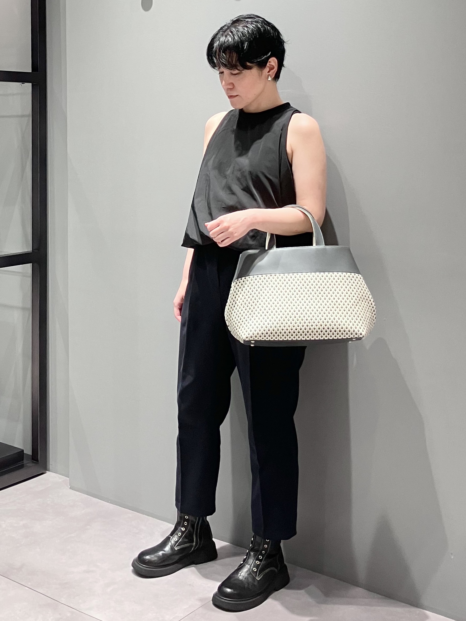 Cさんの「HIROKO HAYASHI｜STILLA（スティラ）ハンドトートバッグ」を使ったコーディネート