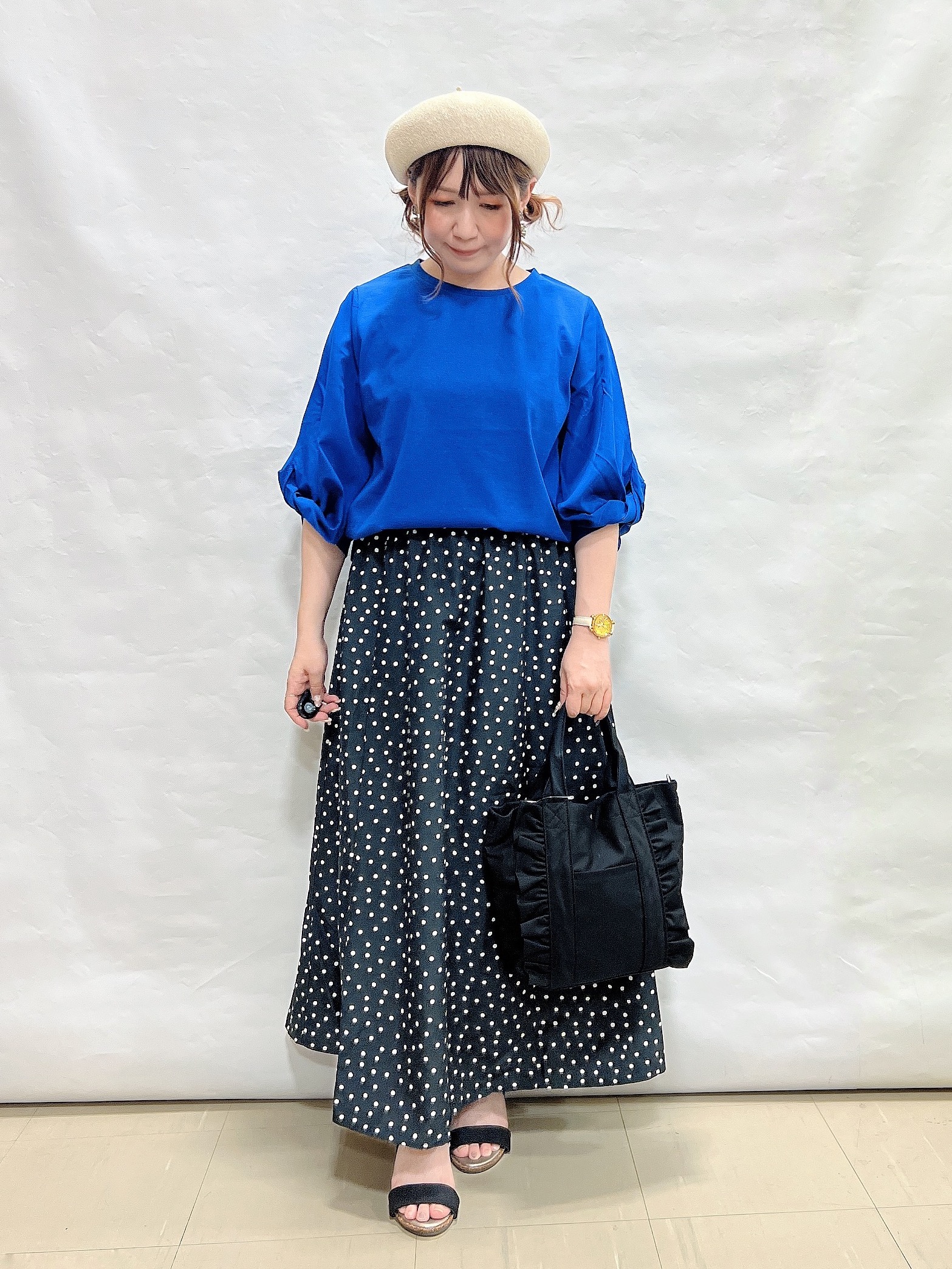 YUIさんの「SHOO･LA･RUE｜Tシャツ以上ブラウス未満 ツイストスリーブの上品トップス」を使ったコーディネート