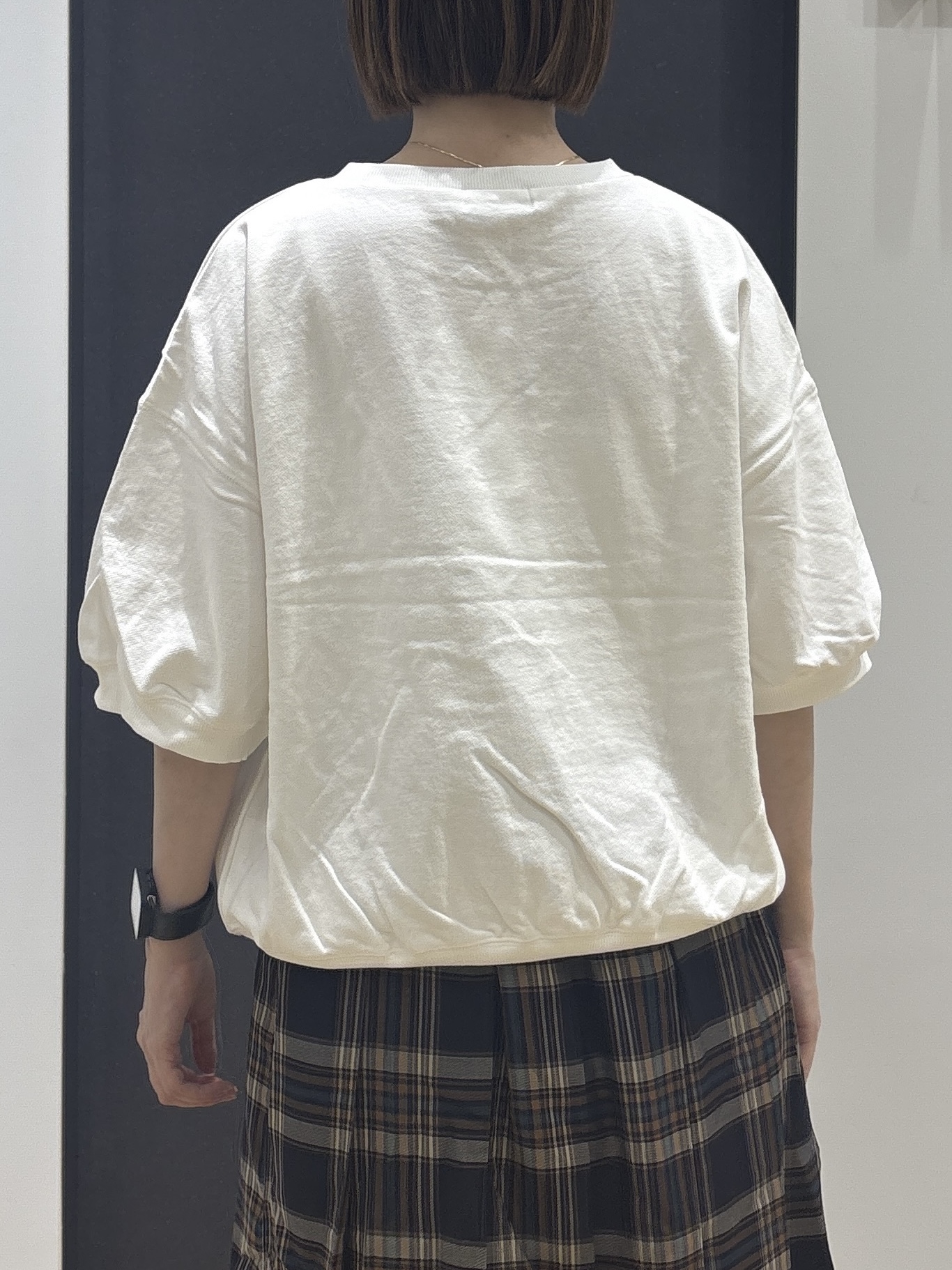 risaさんの「Dessin｜ハーフスリーブロゴプルオーバー」を使ったコーディネート
